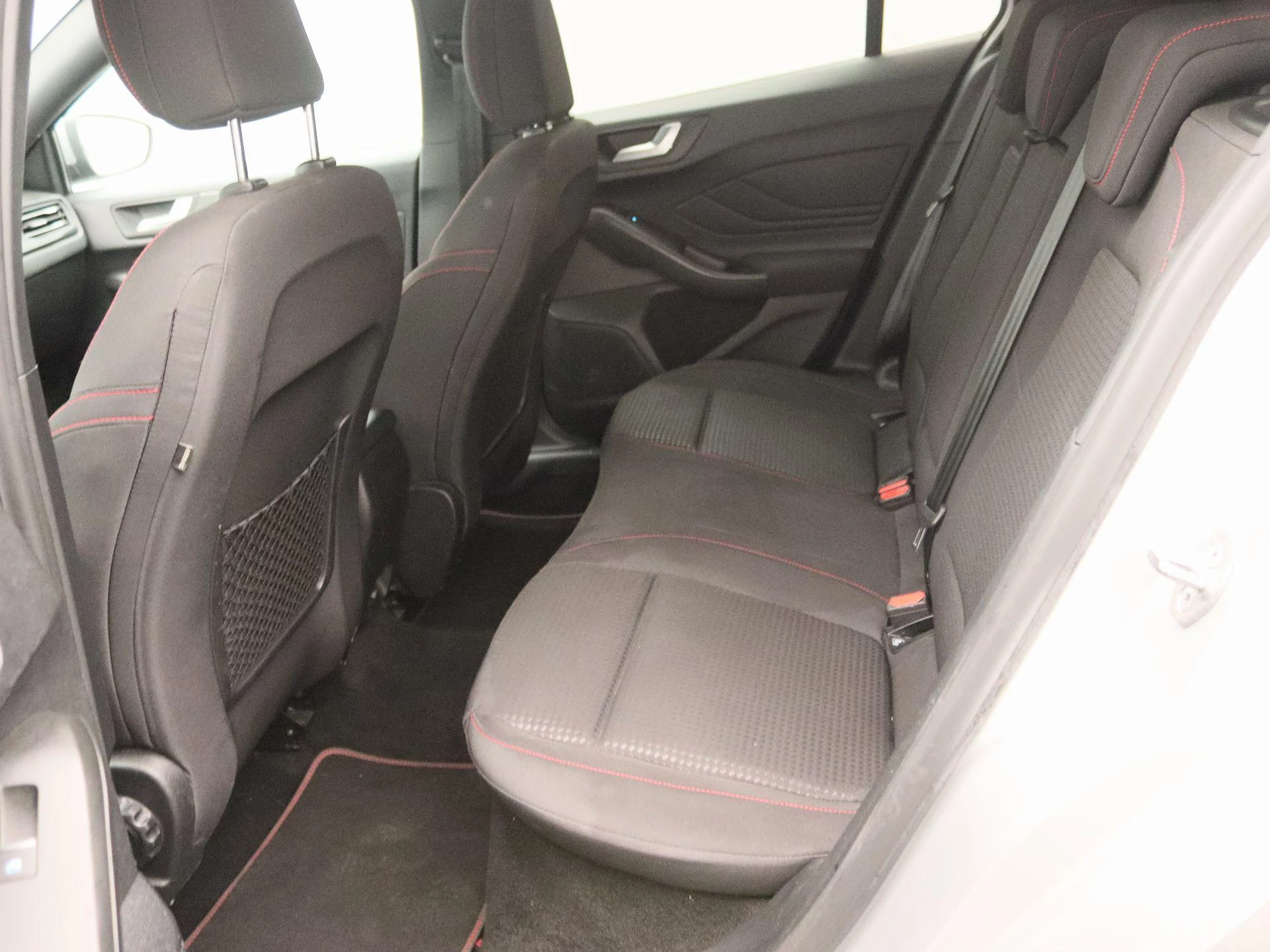 Ford Focus Wagon 1.5 EcoBoost ST Line X Business