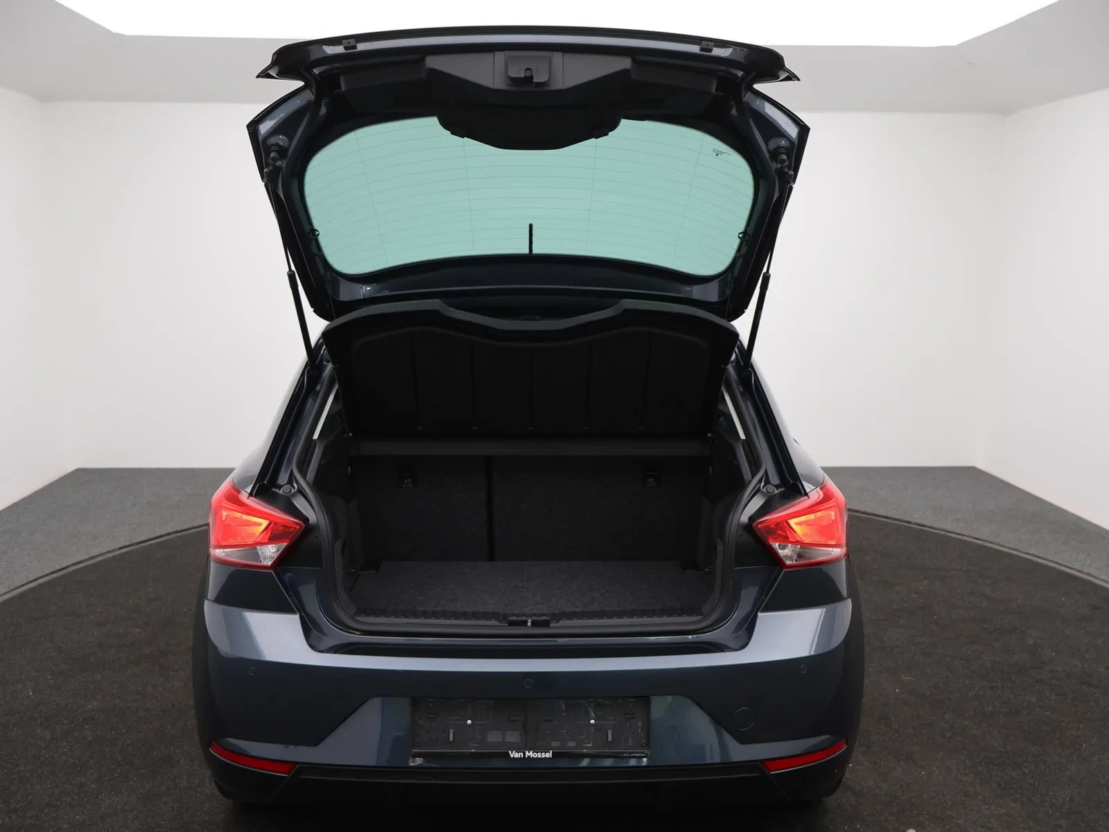 SEAT-Ibiza-image-9
