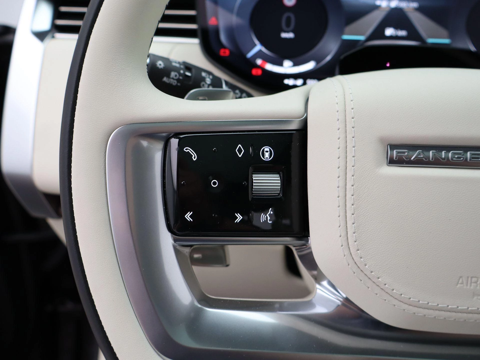 Land Rover Range Rover 3.0 P550e Autobiography PHEV