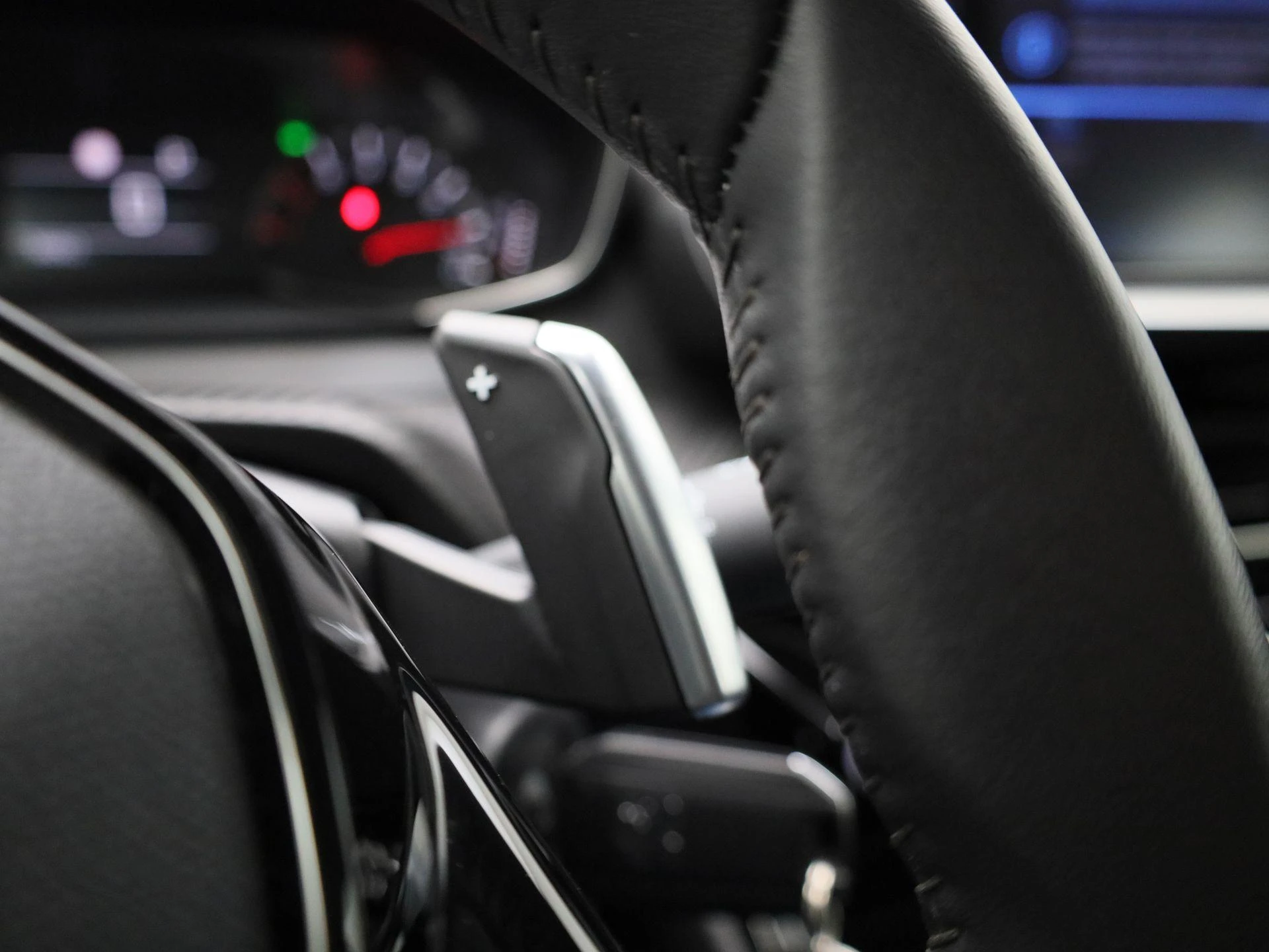 Peugeot-208-image-19