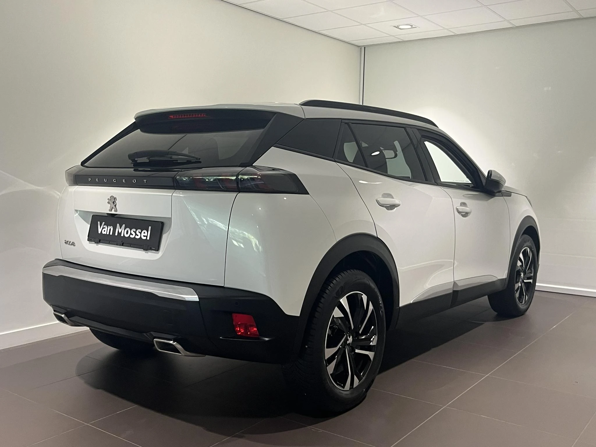 Peugeot-2008-image-3