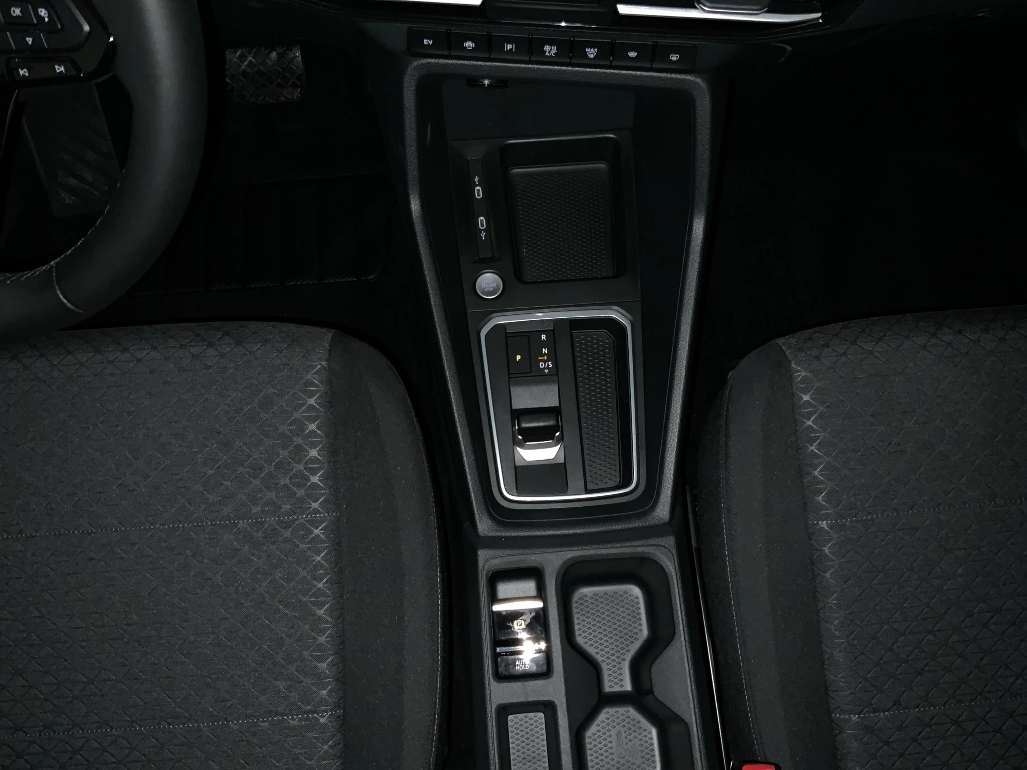 Ford Tourneo Connect Grand Titanium Langer Radstand (L2). EcoBoost PHEV