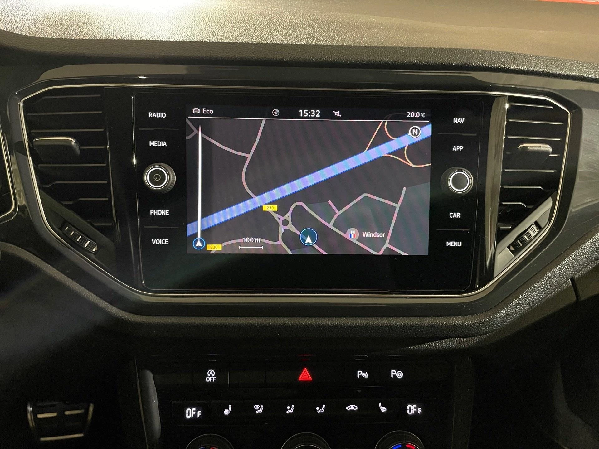 Volkswagen T-Roc 2.0 TSI 140kW R-Line 4MOTION DSG7