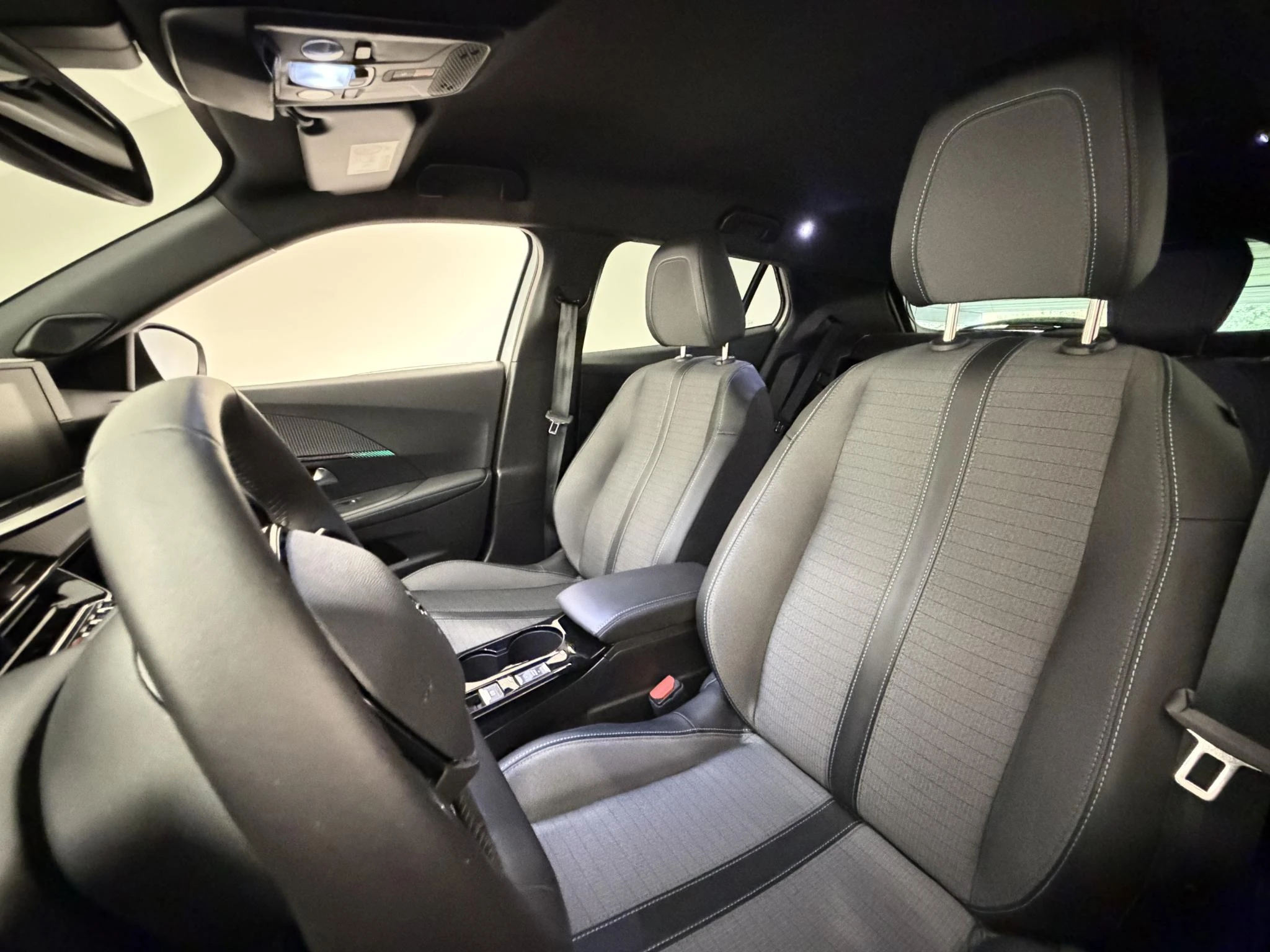 Peugeot-2008-image-20