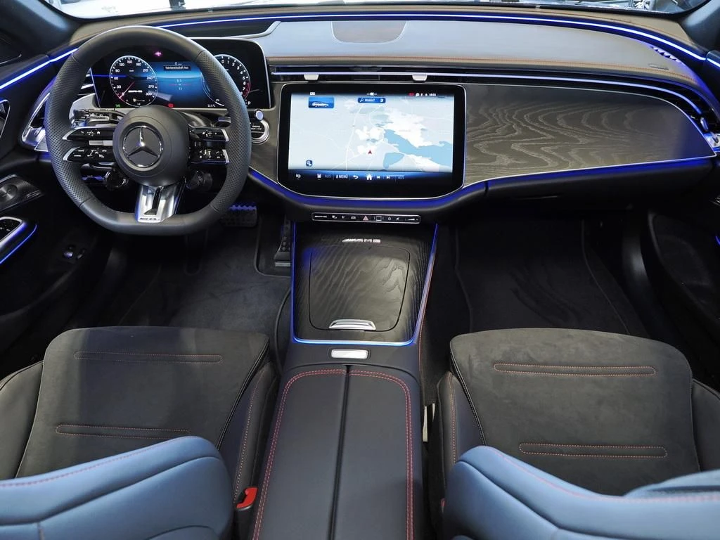 Mercedes-AMG-E-Klasse 53 AMG-image-13