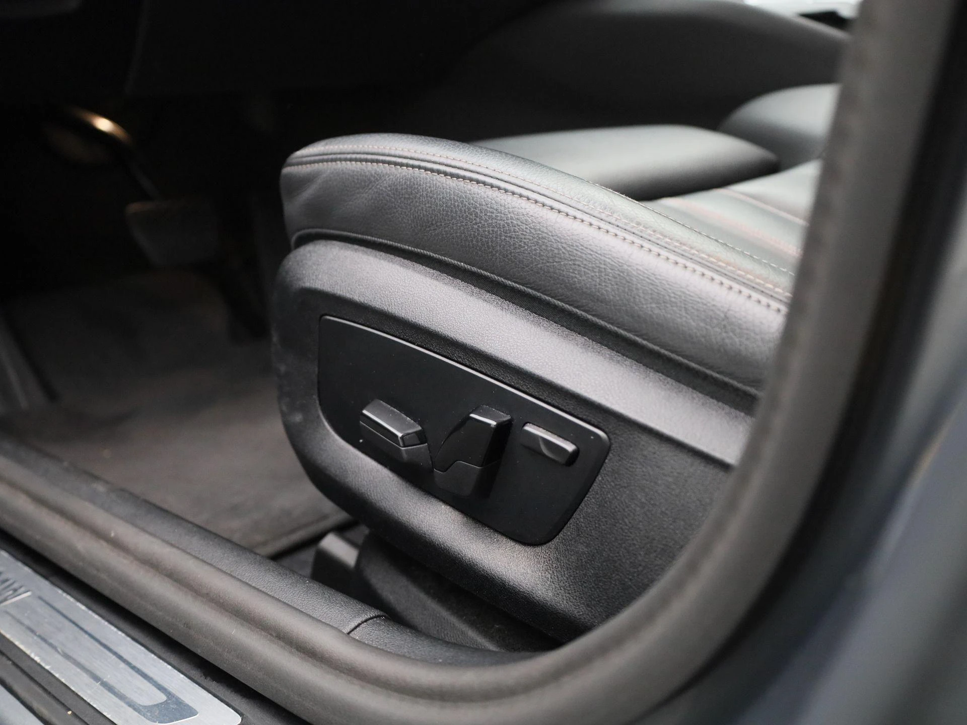 BMW-5 Reeks-image-30
