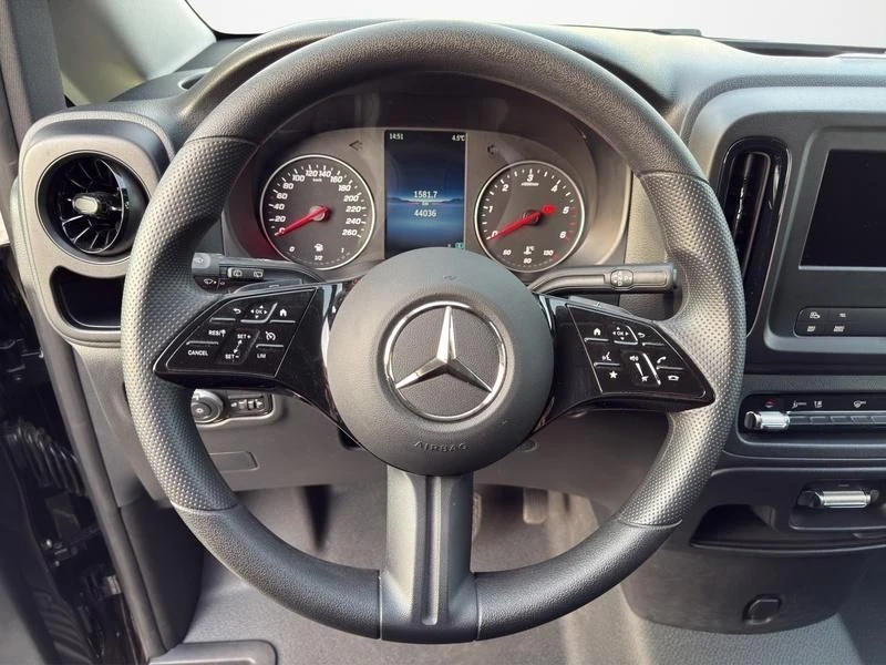 Mercedes-Benz-Vito 116-image-12