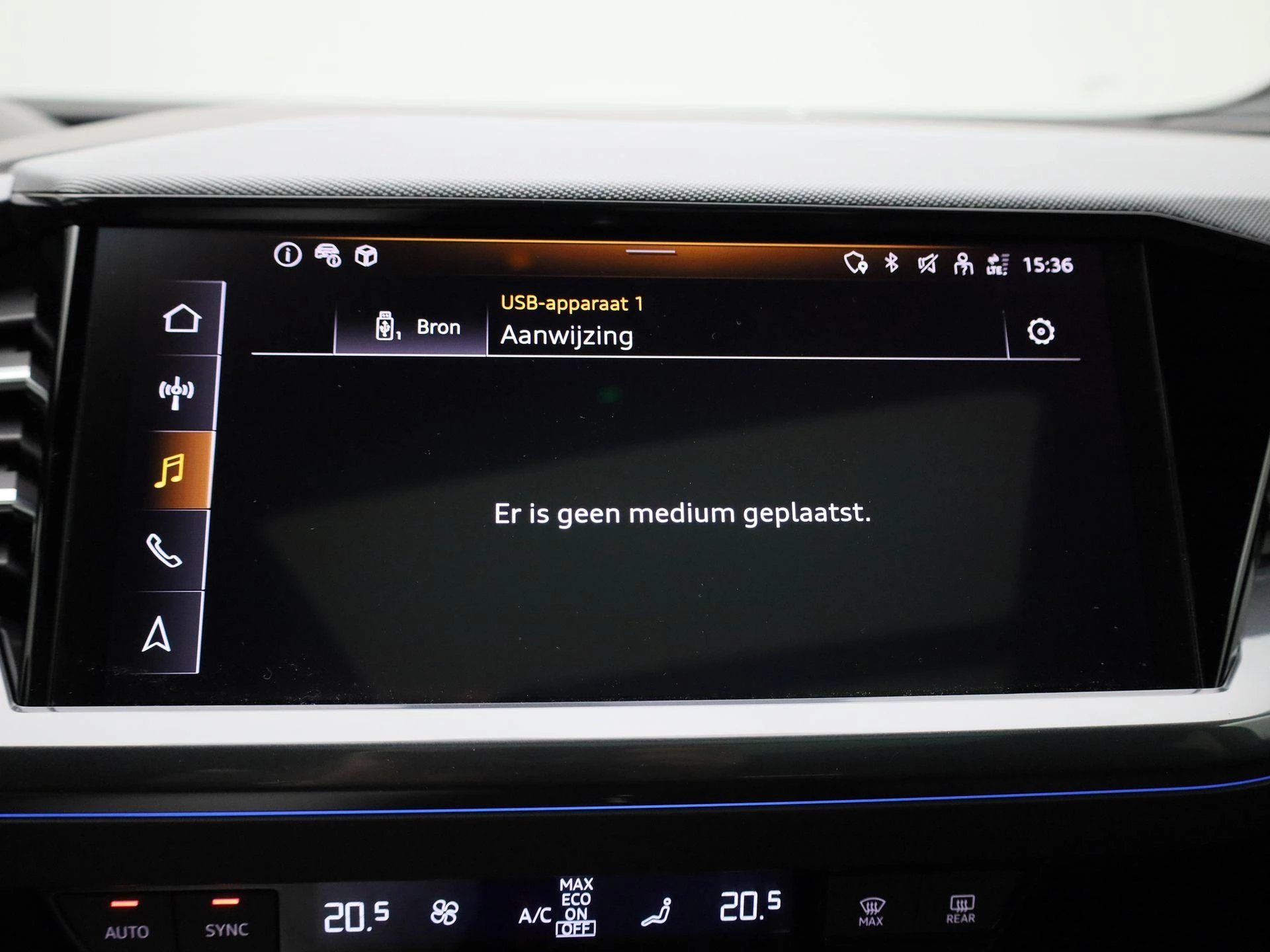 Audi-Q4 e-tron-image-24
