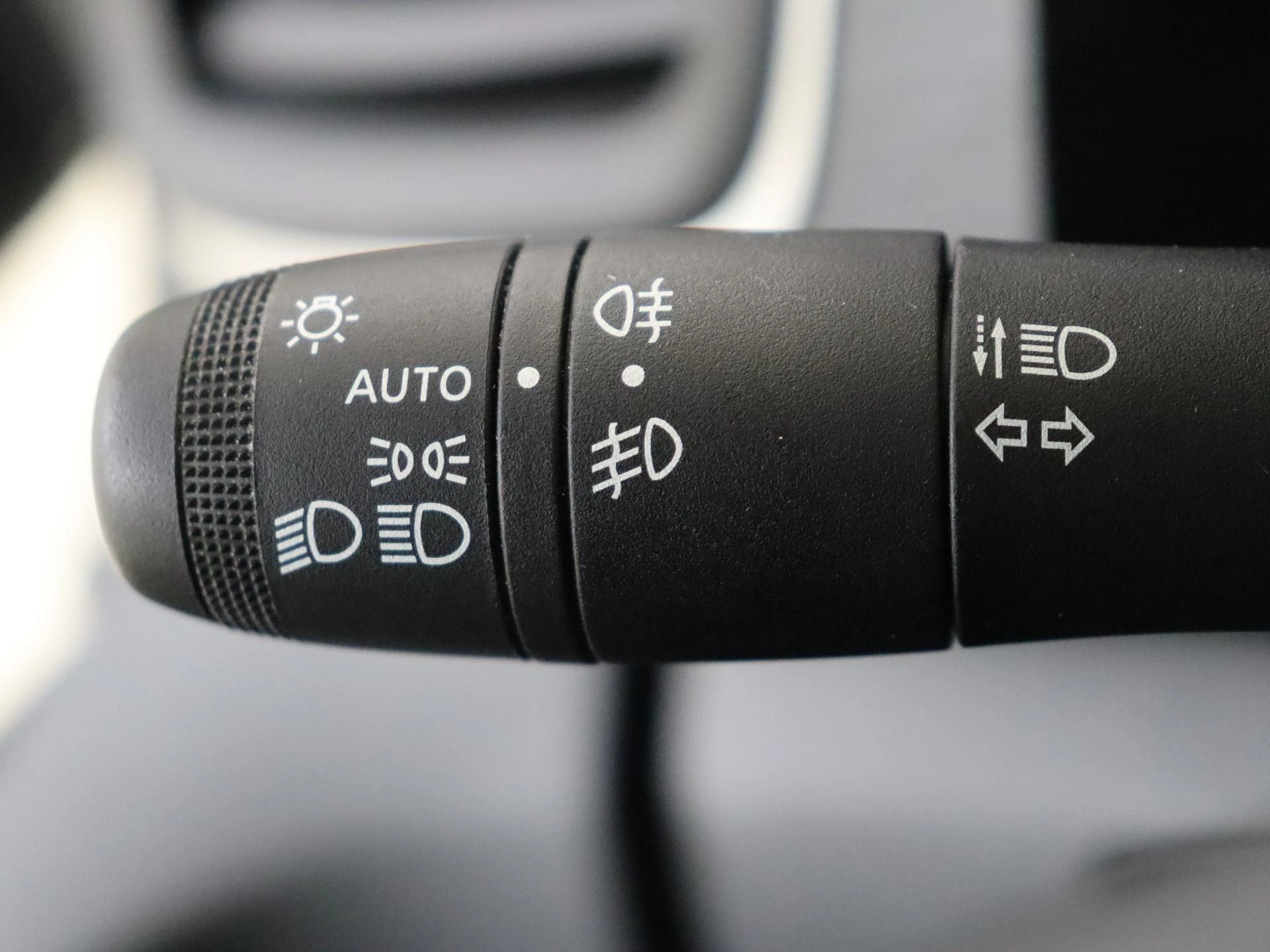 Renault-Trafic-image-22