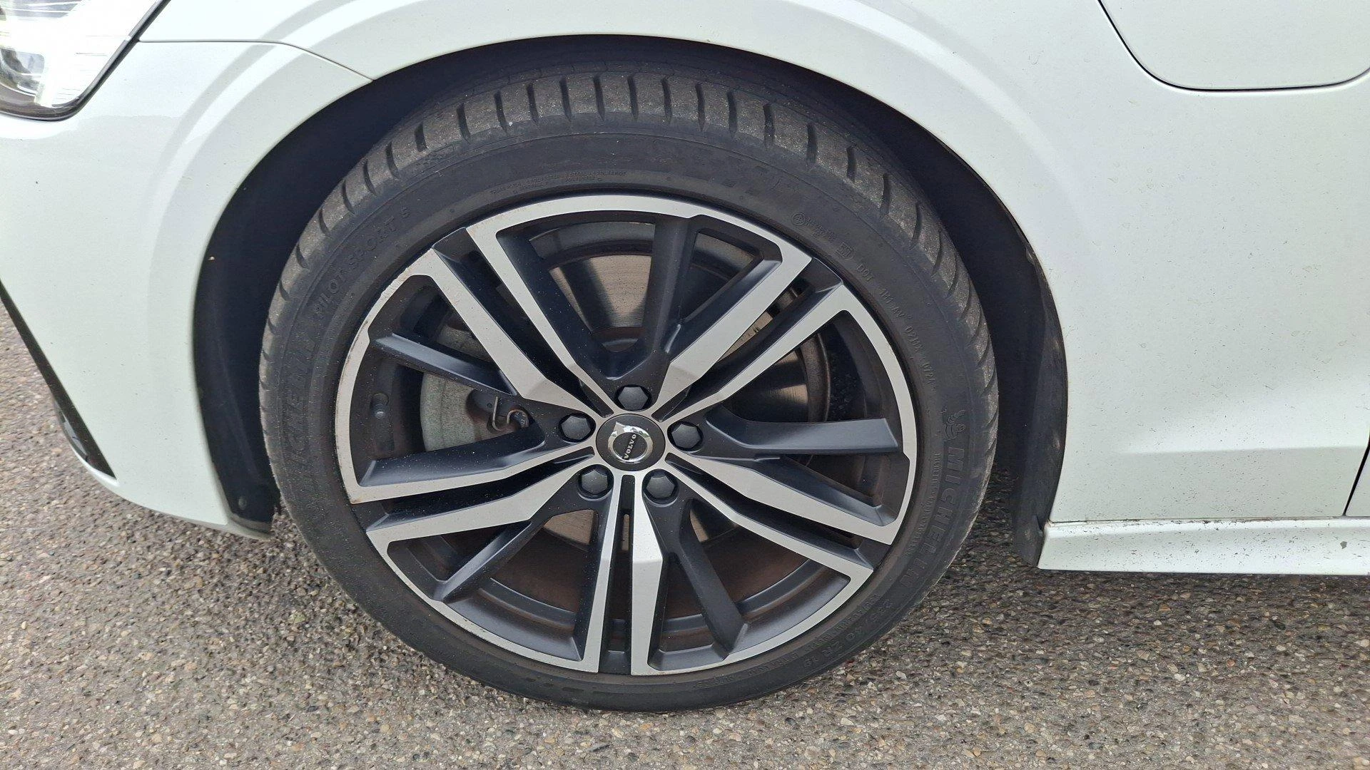 Volvo-S60-image-11