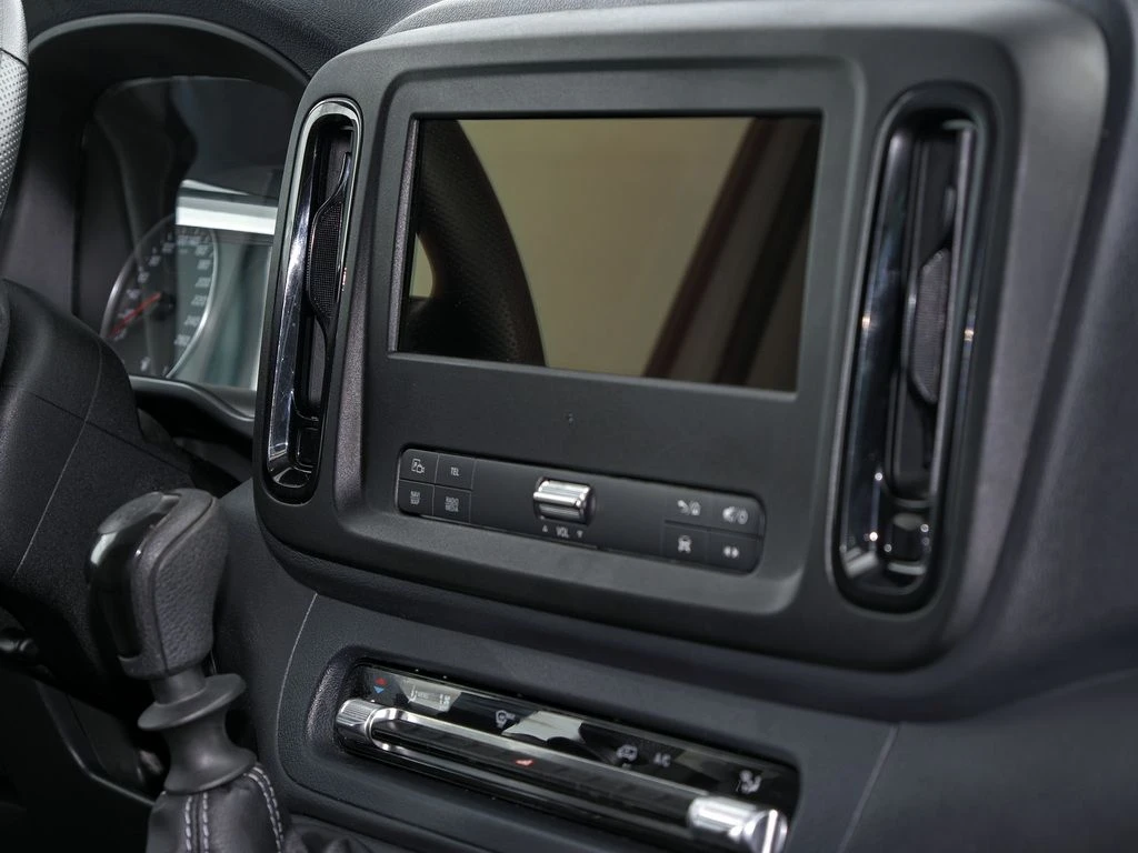 Mercedes-Benz-Vito 116-image-9