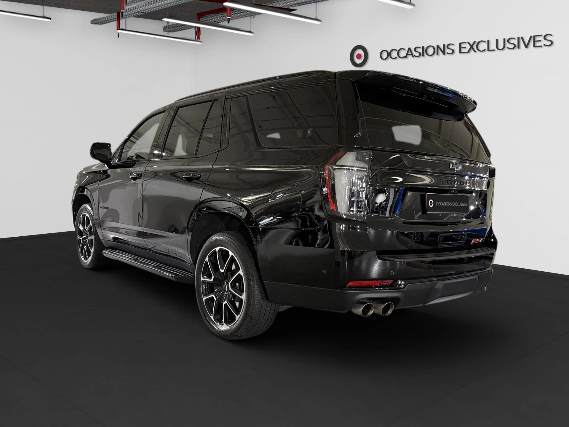 Chevrolet-Tahoe-image-14