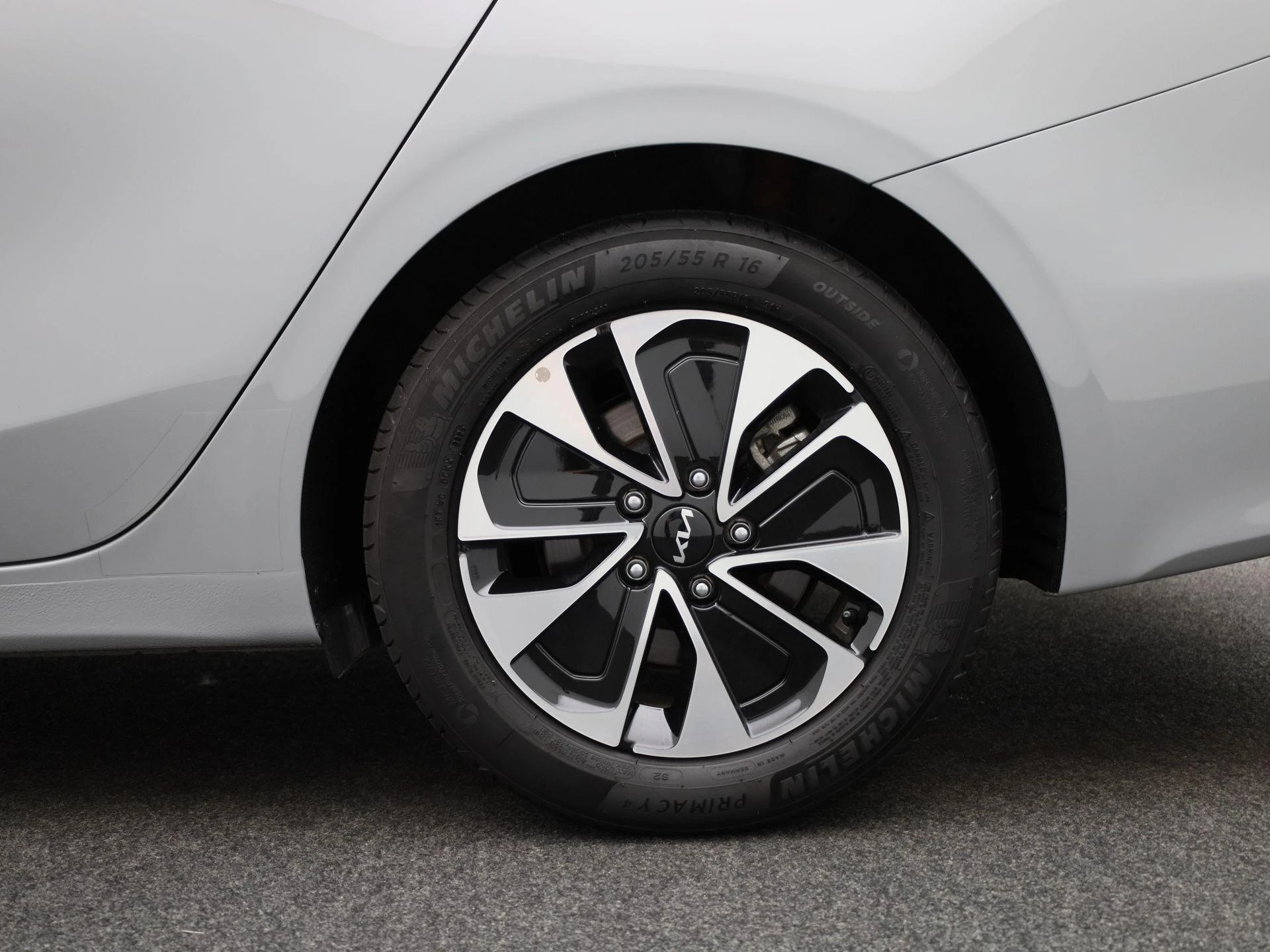 Kia-Ceed Sportswagon-image-14