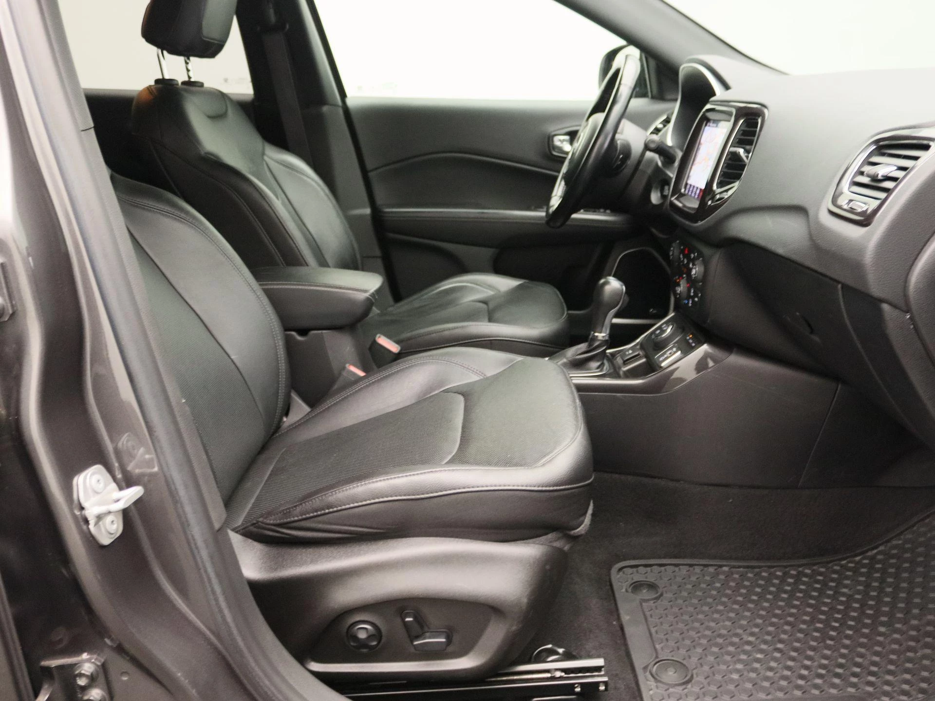 Jeep Compass 4xe 240 Plug-in Hybrid Electric S