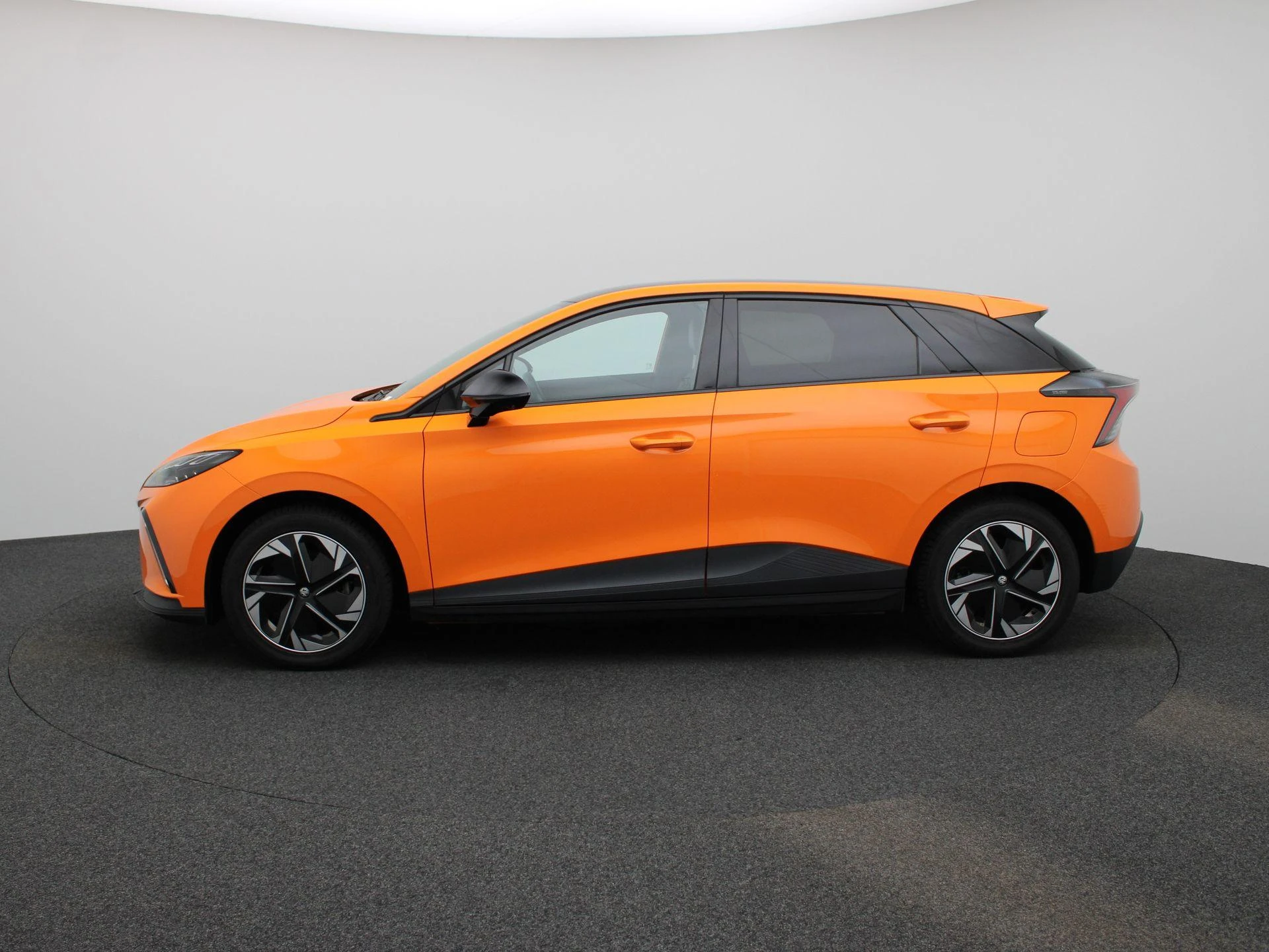 MG-MG4 EV-image-3