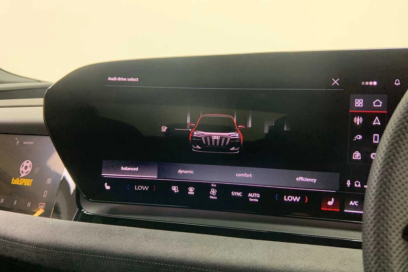 Audi-Q6 e-tron-image-25