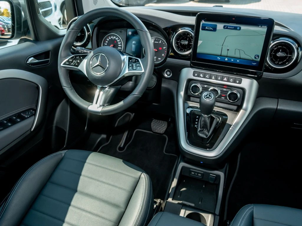 Mercedes-Benz-T-Klasse 180 d-image-9