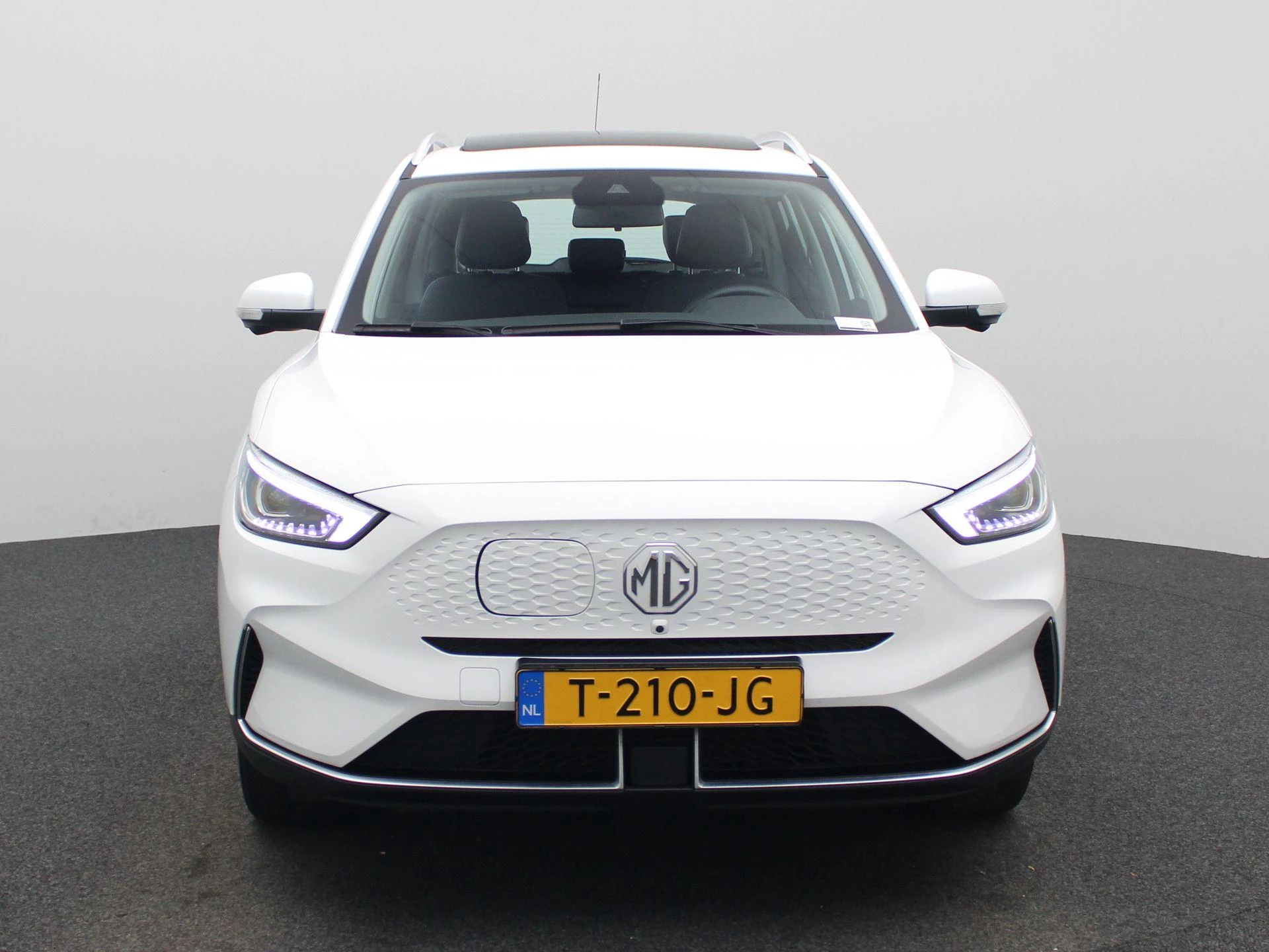 MG ZS EV Long Range Luxury 70 kWh