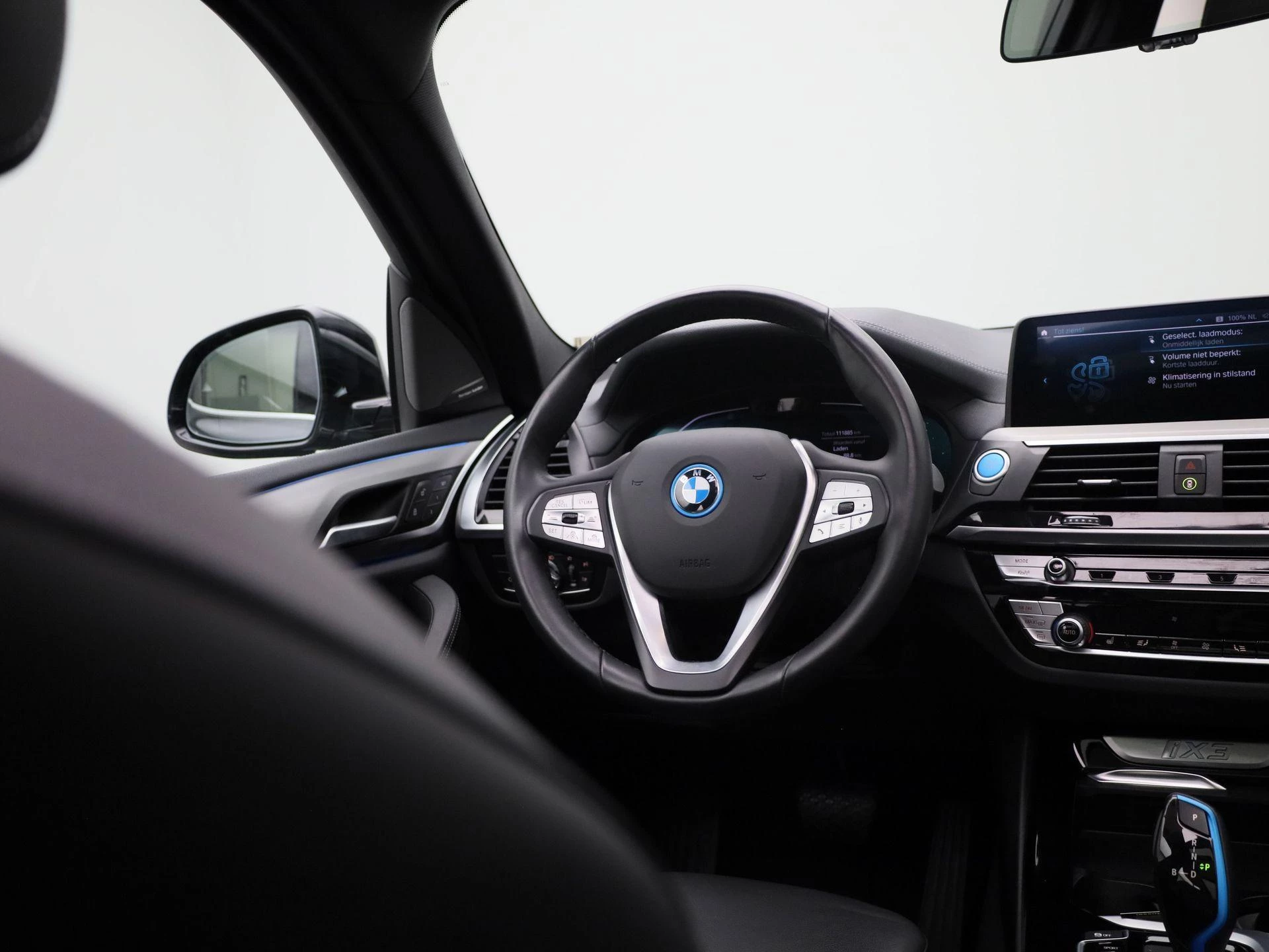 BMW-iX3-image-9
