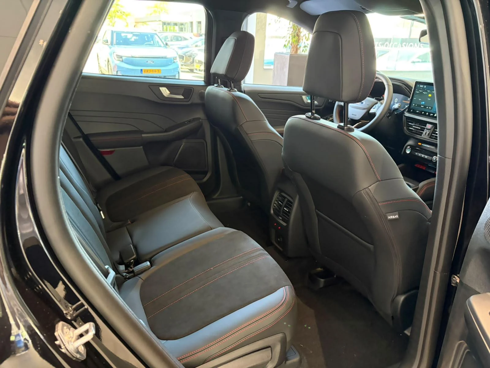 Ford-Kuga-image-23