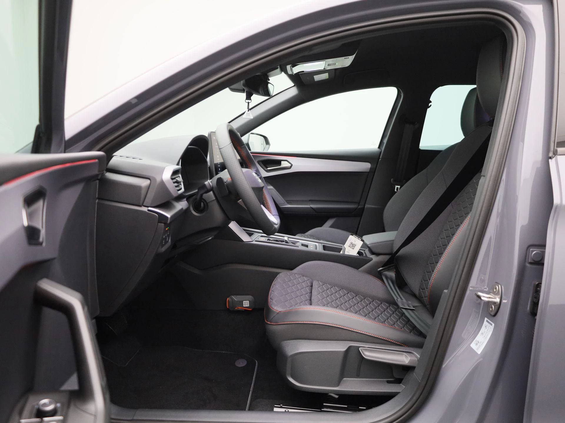 SEAT Leon Sportstourer 1.5 TSI e-Hybrid FR Business