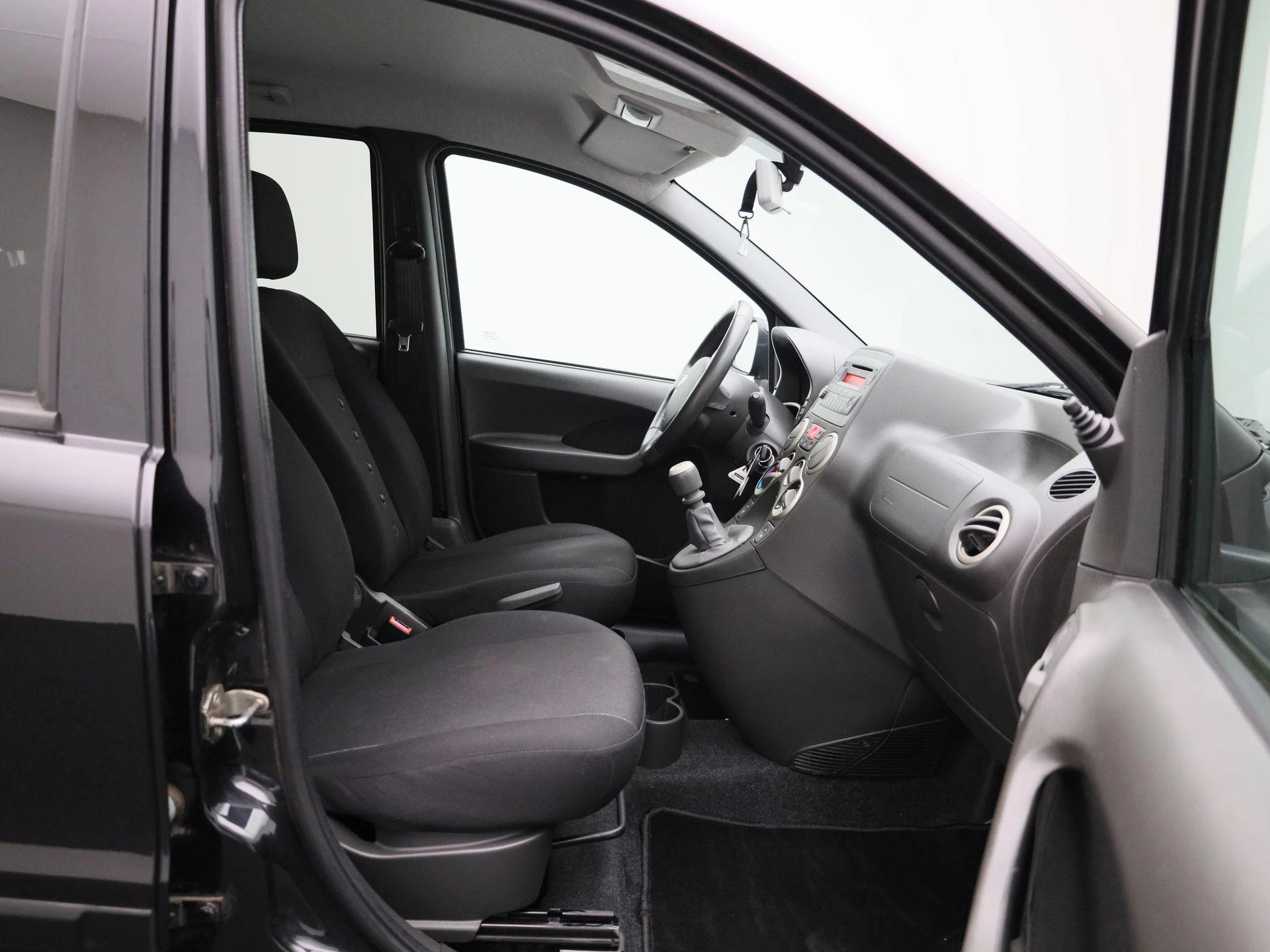 Fiat-Panda-image-30