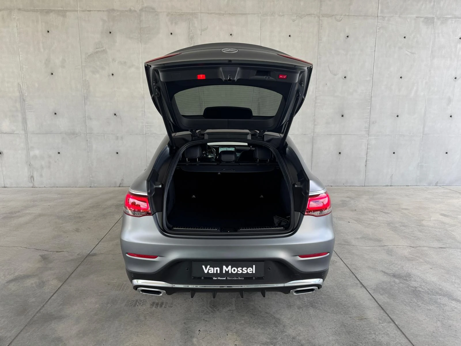 Mercedes-Benz-GLC-image-6