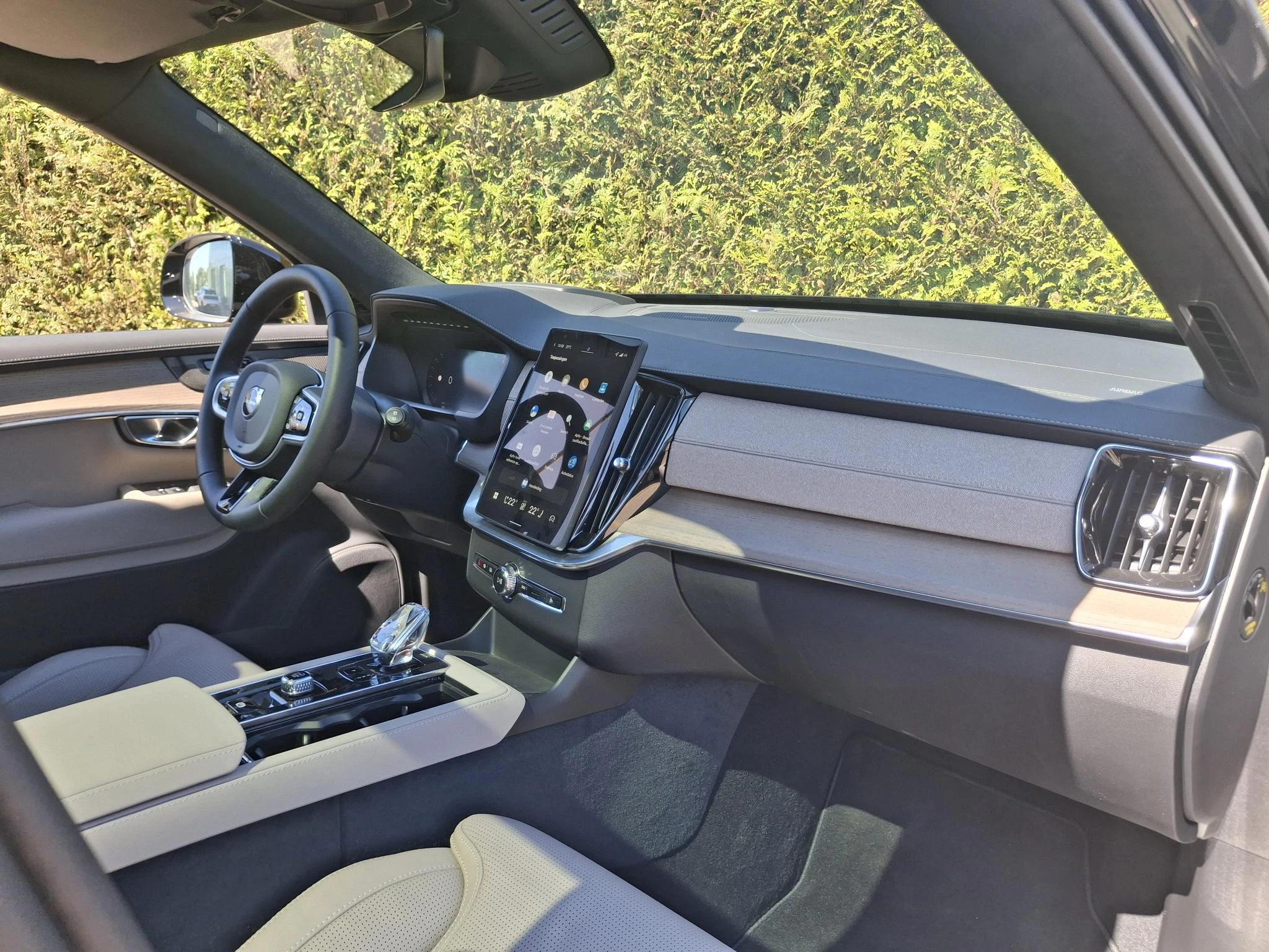 Volvo-XC90-image-2