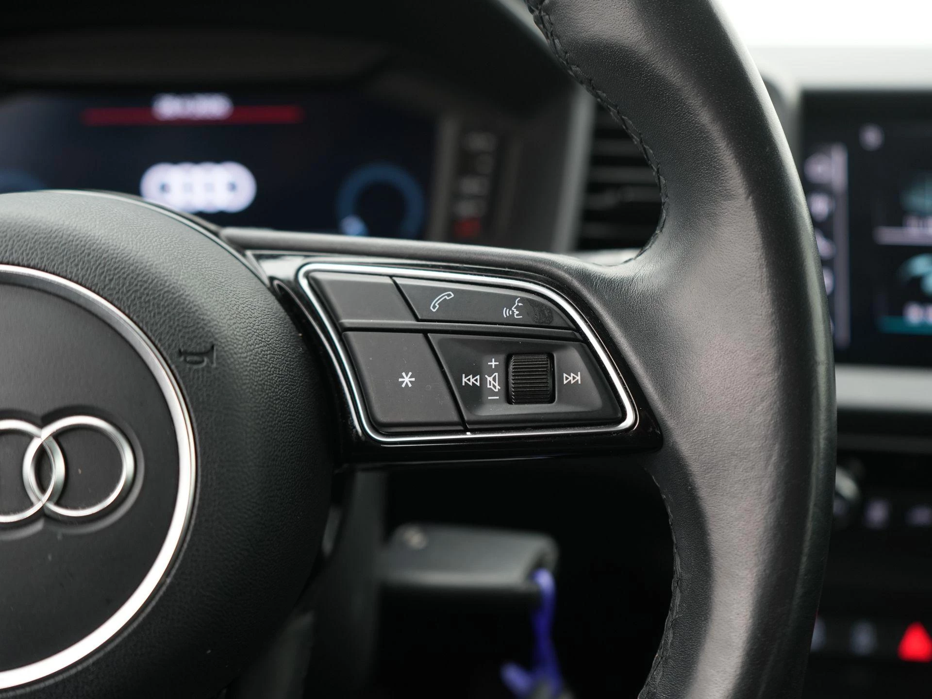Audi-A1 Sportback-image-23