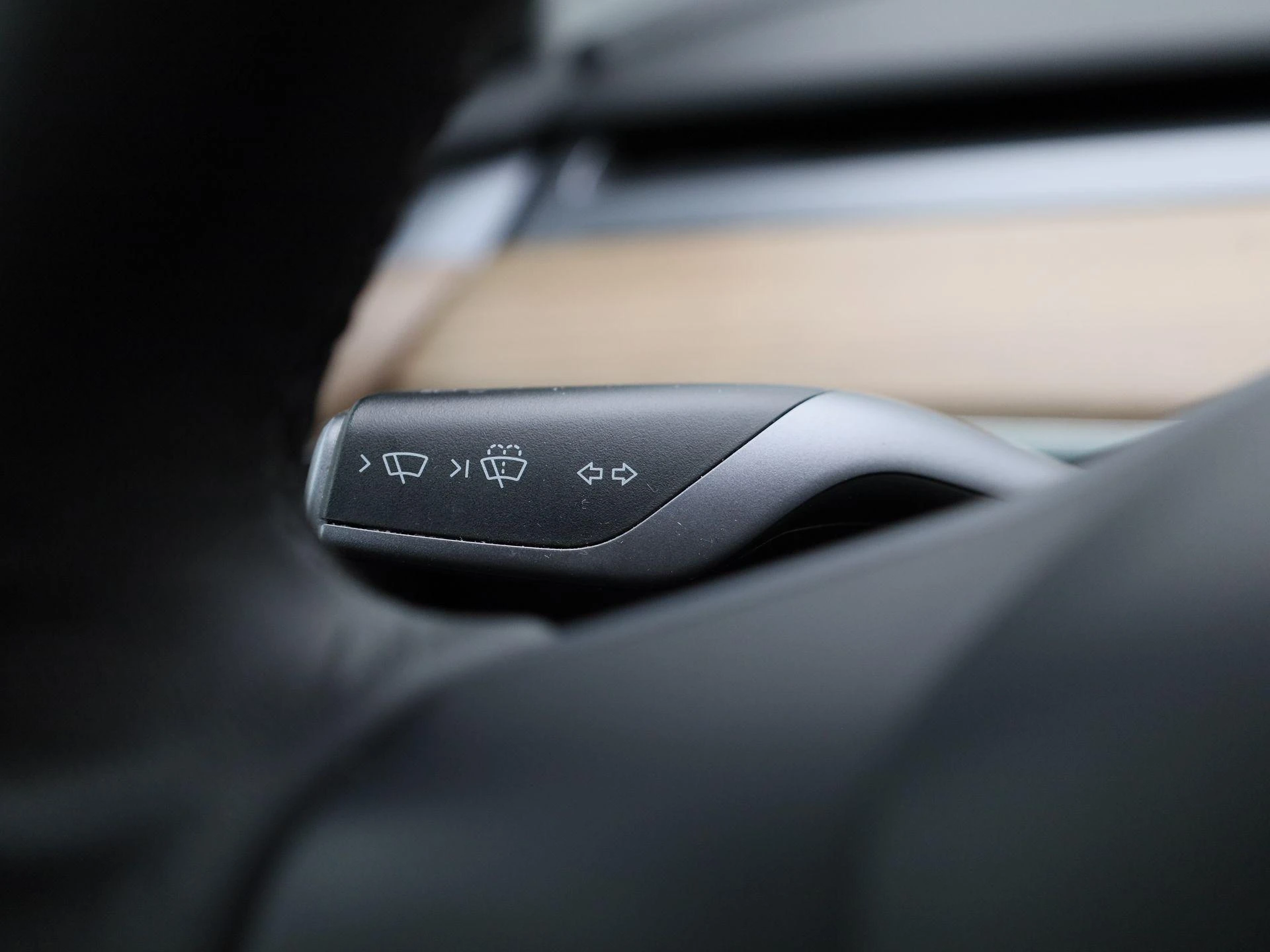 Tesla-Model Y-image-22