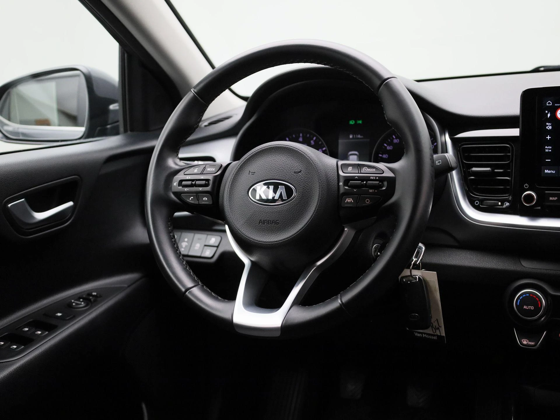 Kia-Stonic-image-8