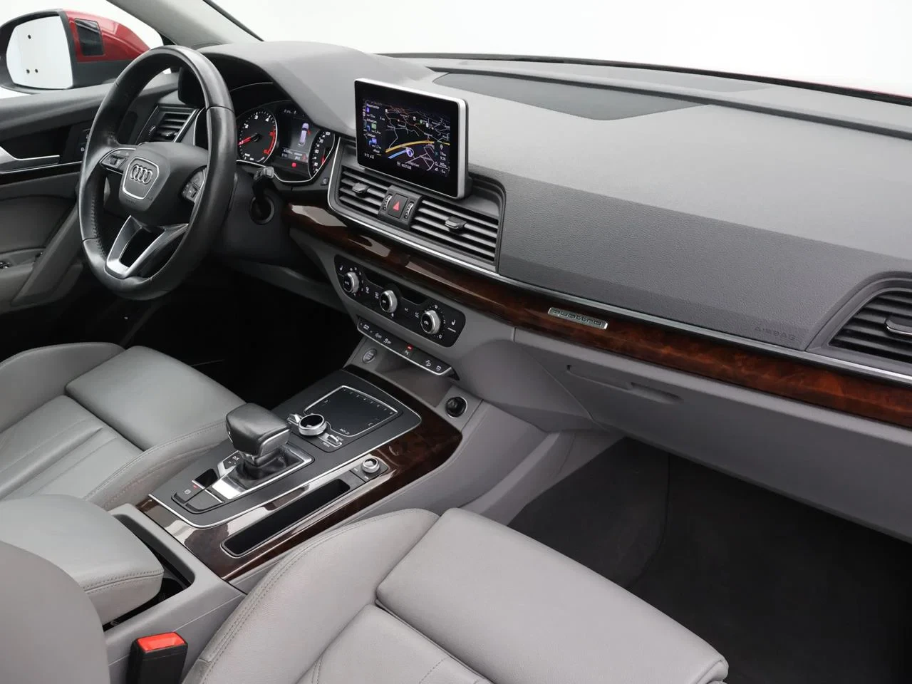 Audi-Q5-image-2