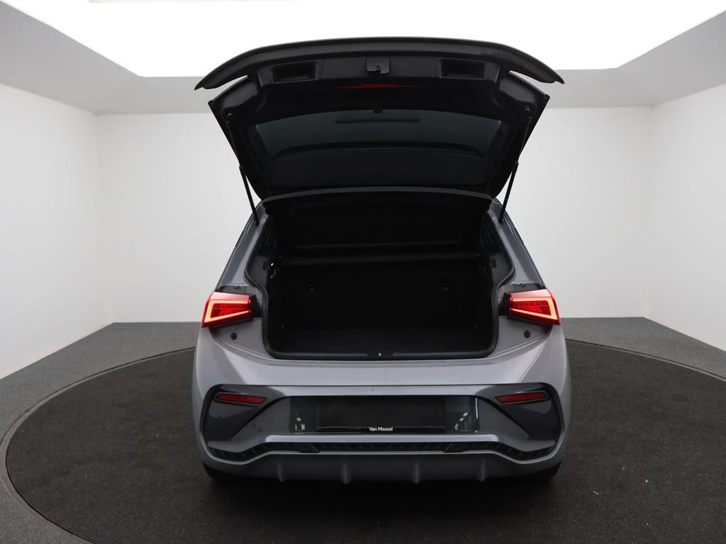 CUPRA Born Born Business Edition 204PK *AUTOMAAT*SPORTZETELS*CAMERA*PDC*ACC*NAVI*APP-CONNECT*...*