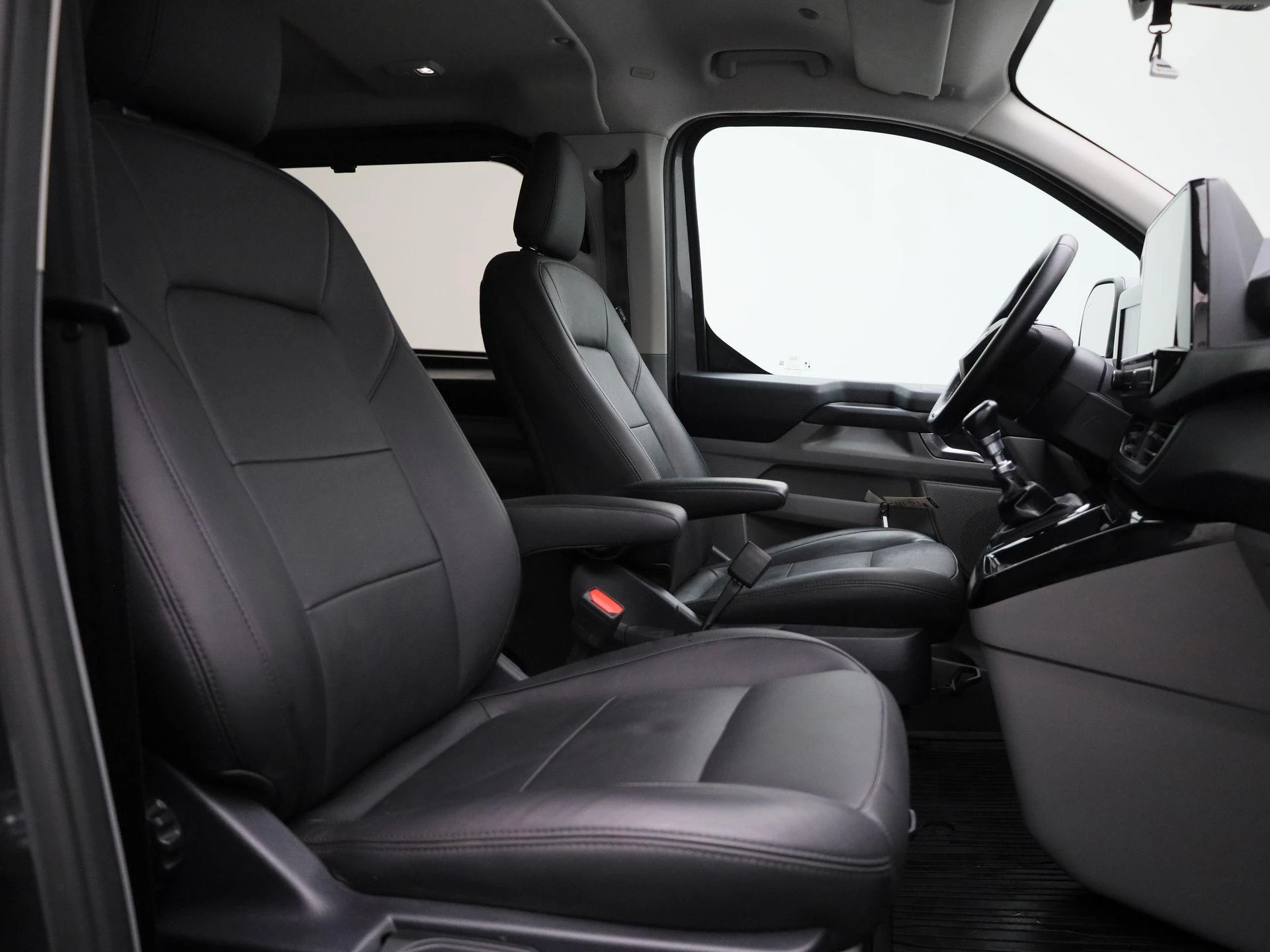 Ford-Transit Custom-image-33