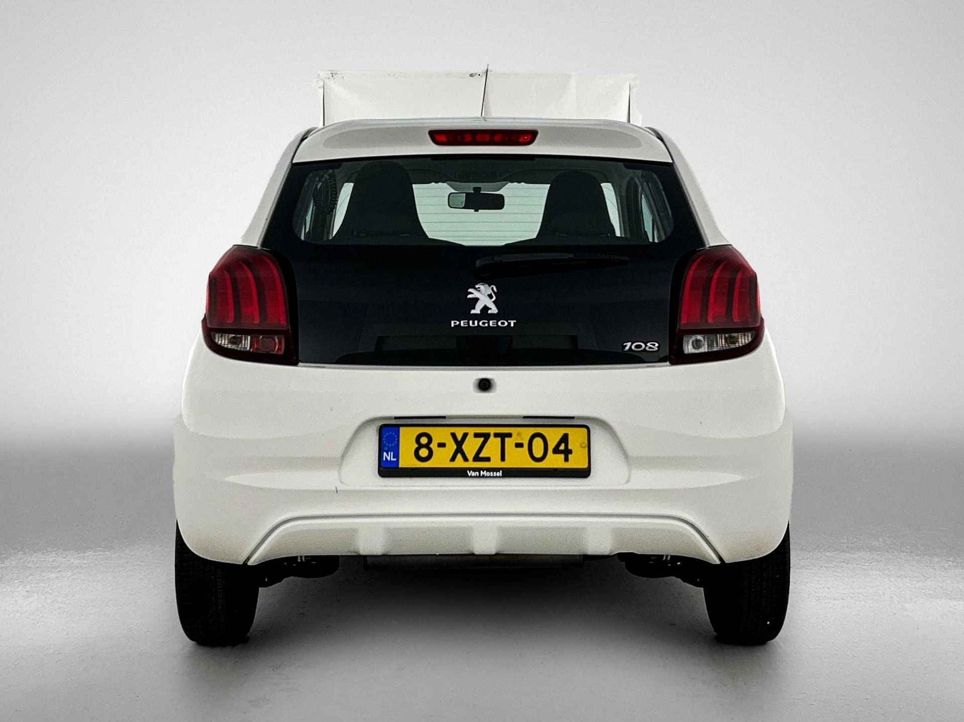 Peugeot-108-image-2