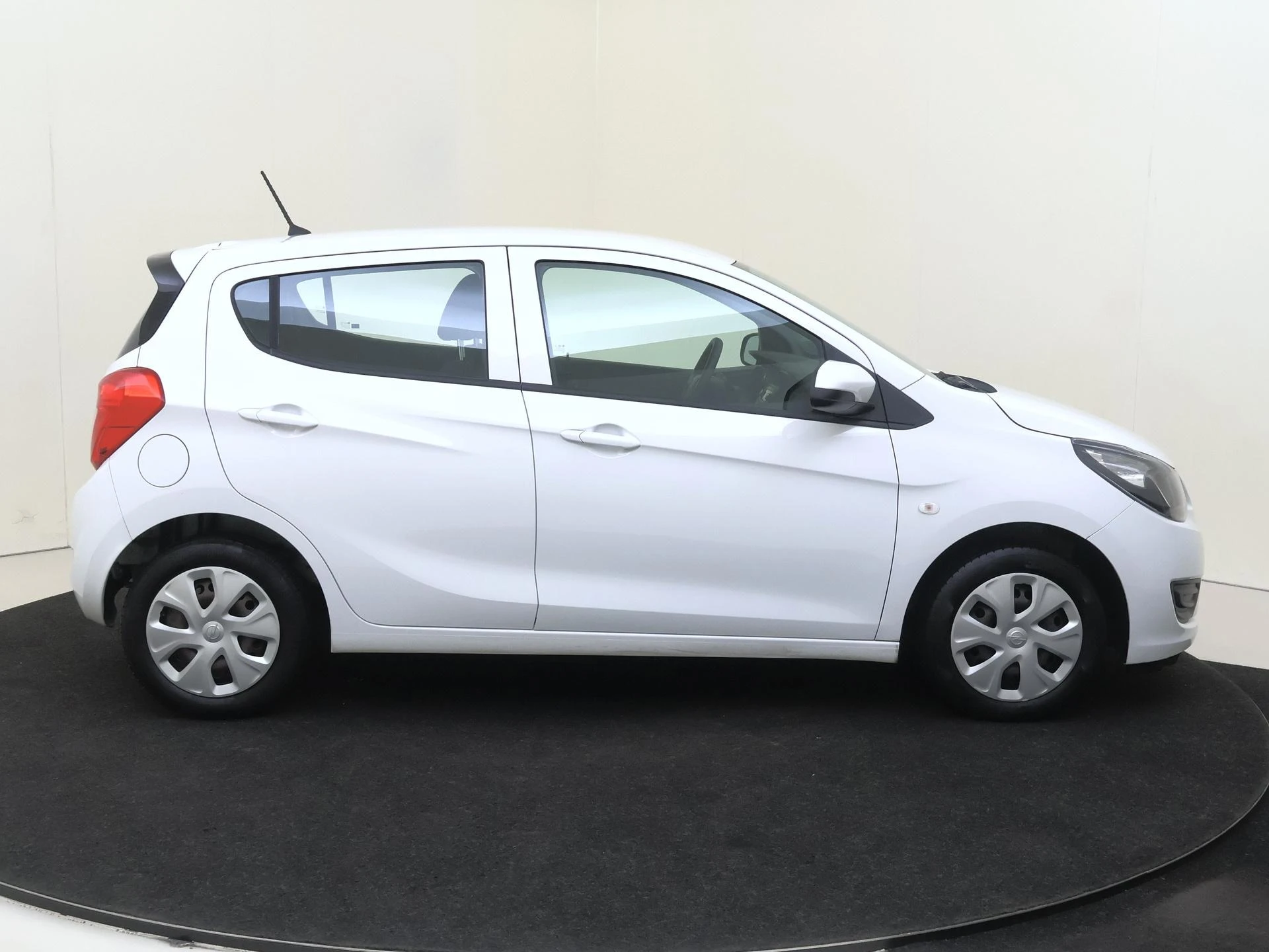 Opel-KARL-image-8