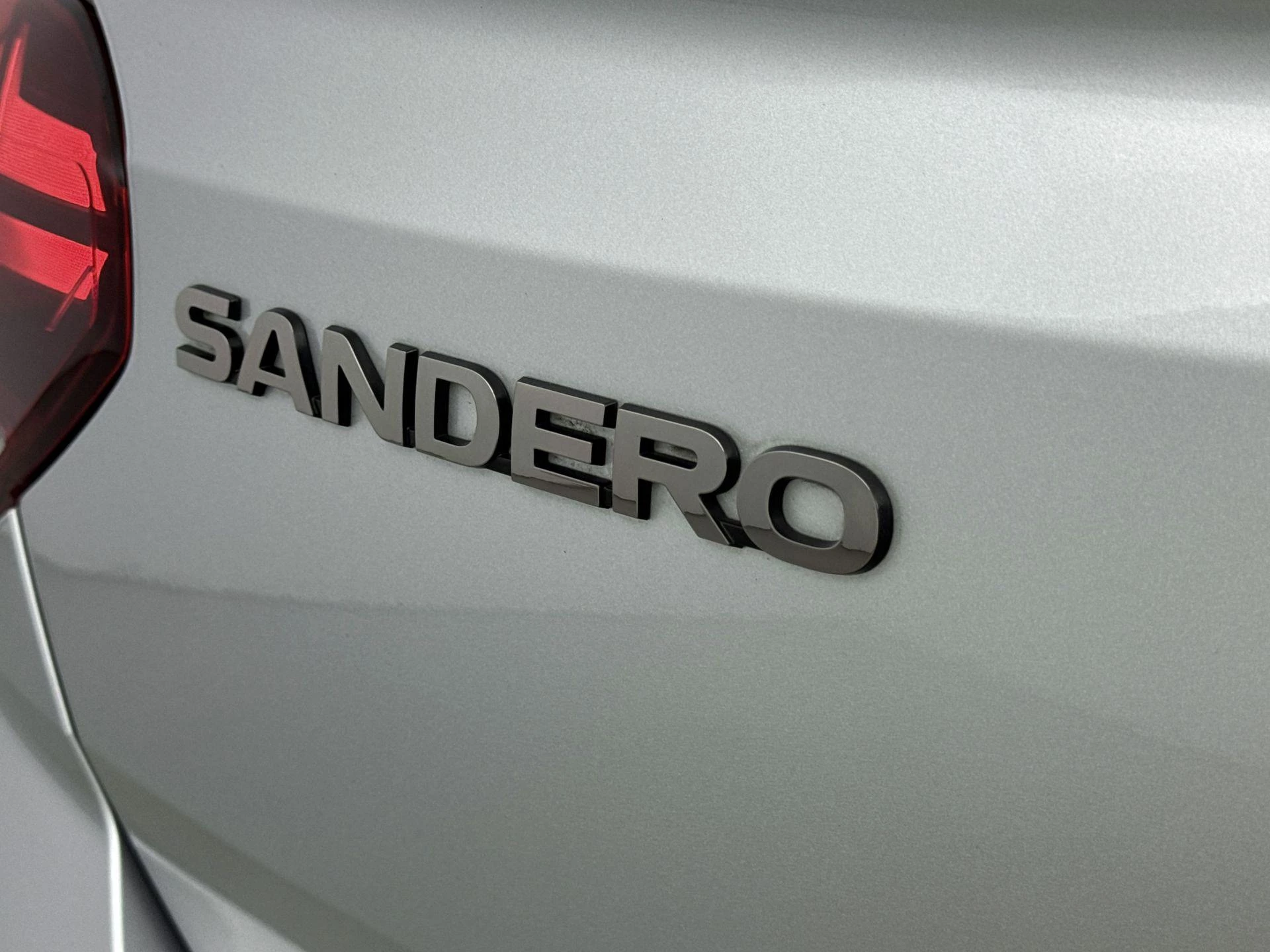 Dacia-Sandero Stepway-image-16