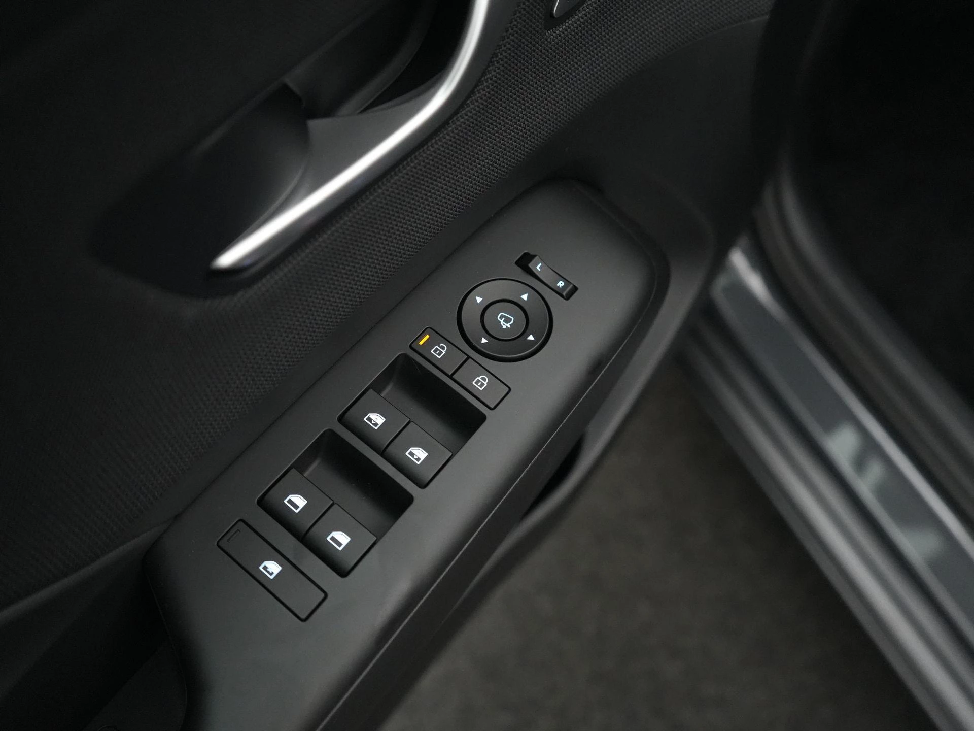 Hyundai-Kona-image-36