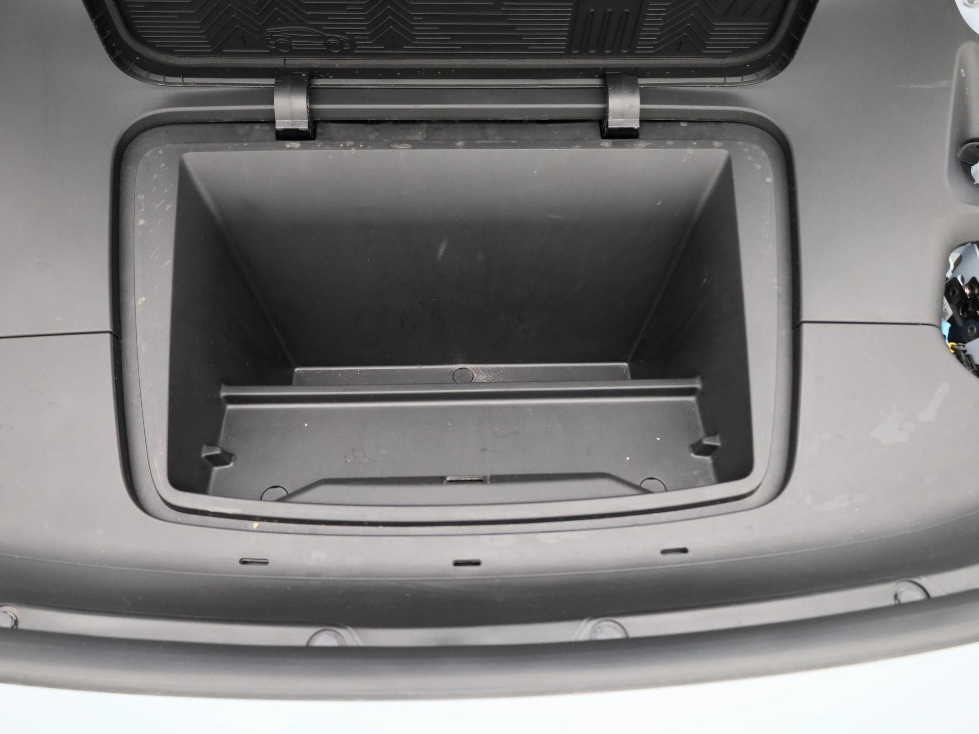 Volvo-EX30-image-34