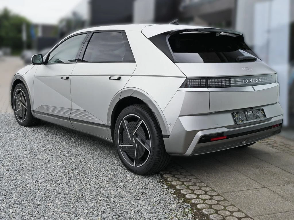 Hyundai-IONIQ 5-image-4