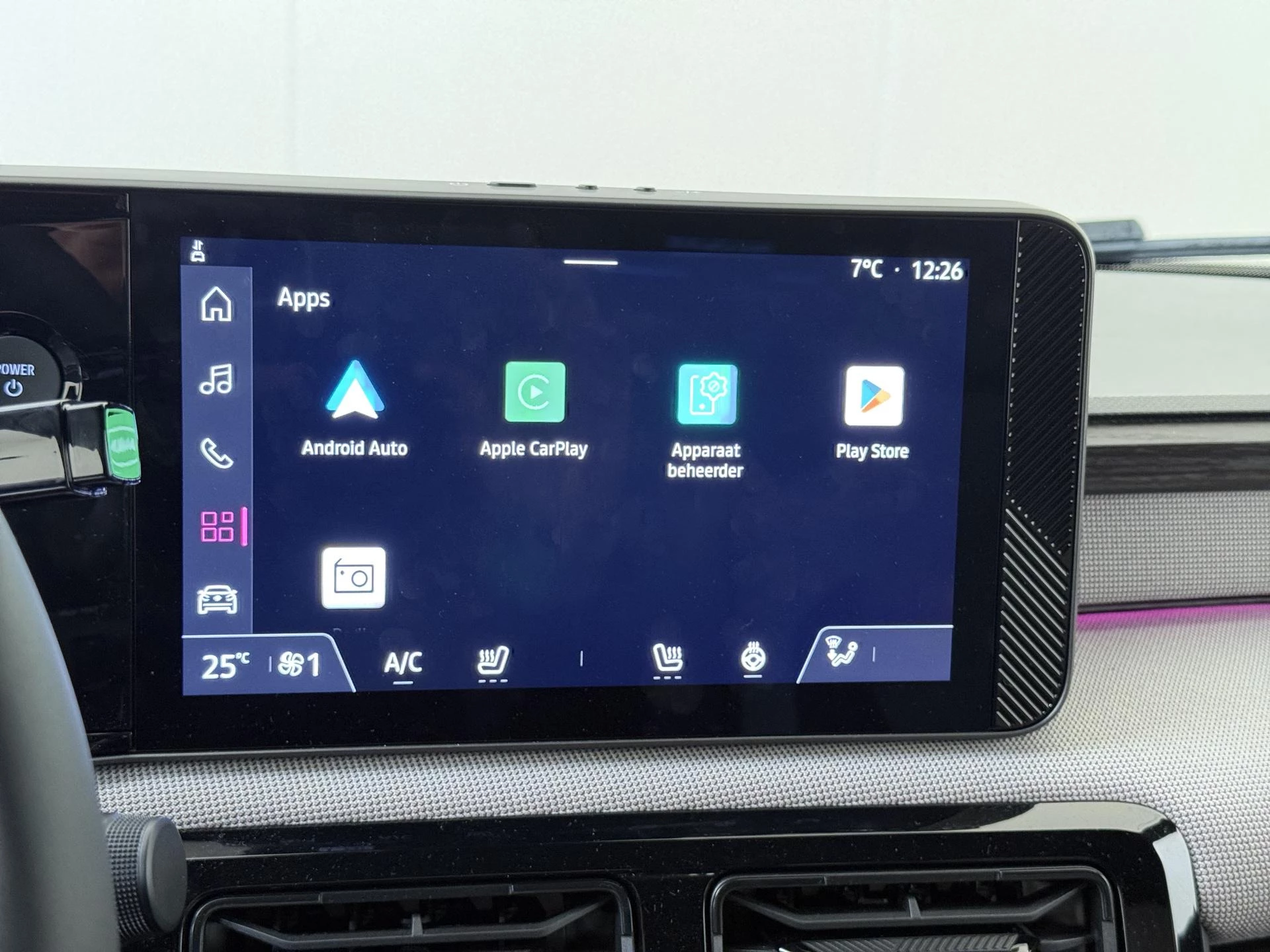 Nissan-Micra-image-19