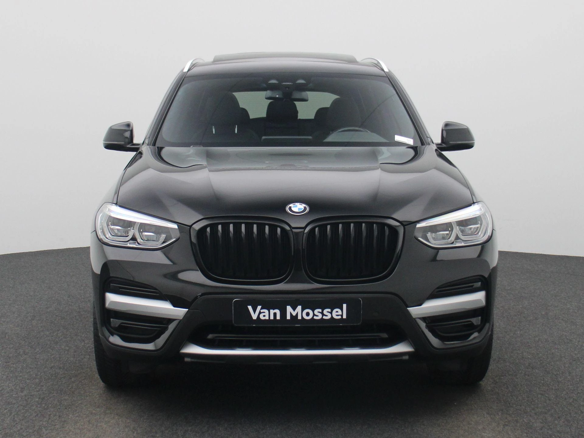 BMW X3 sDrive18d (110 kW)