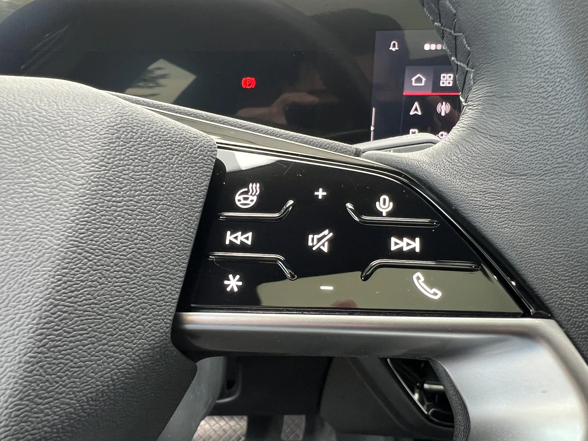 Audi-A6 Avant e-tron-image-17