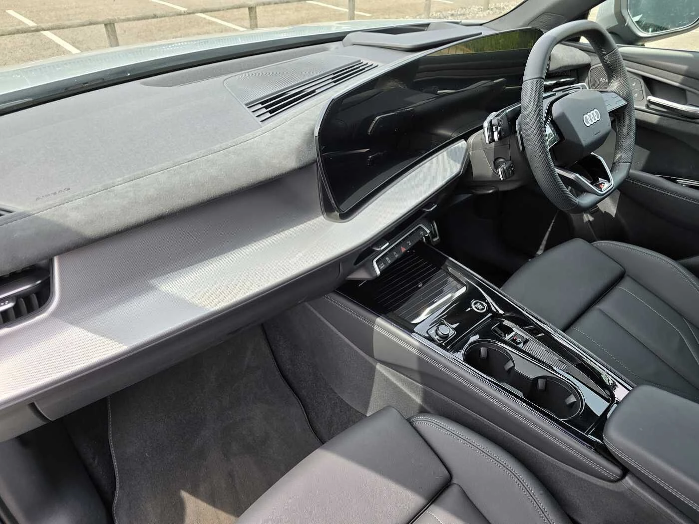 Audi-Q3-image-1