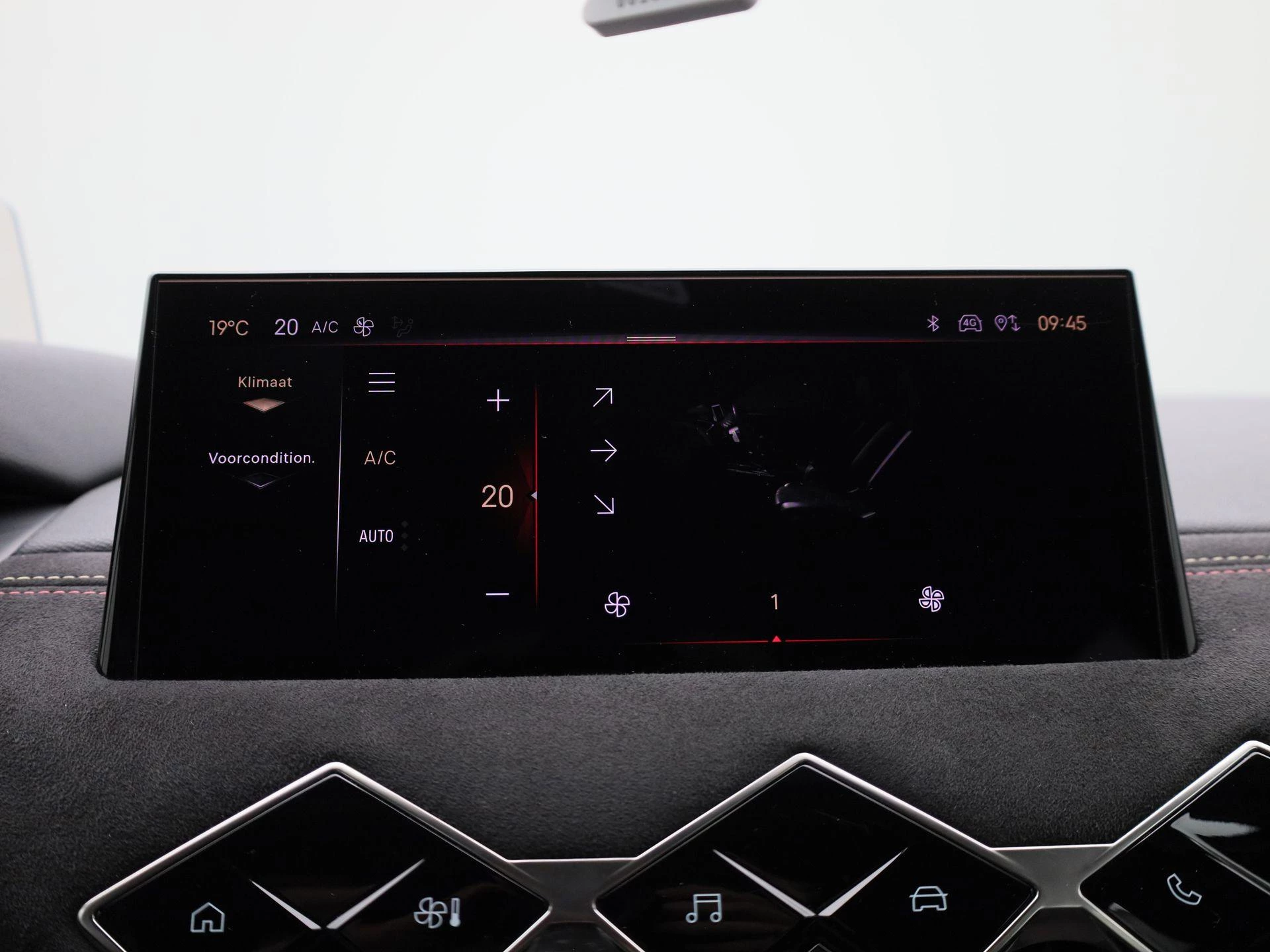DS DS 3 Crossback E-Tense PERFORMANCE Line +