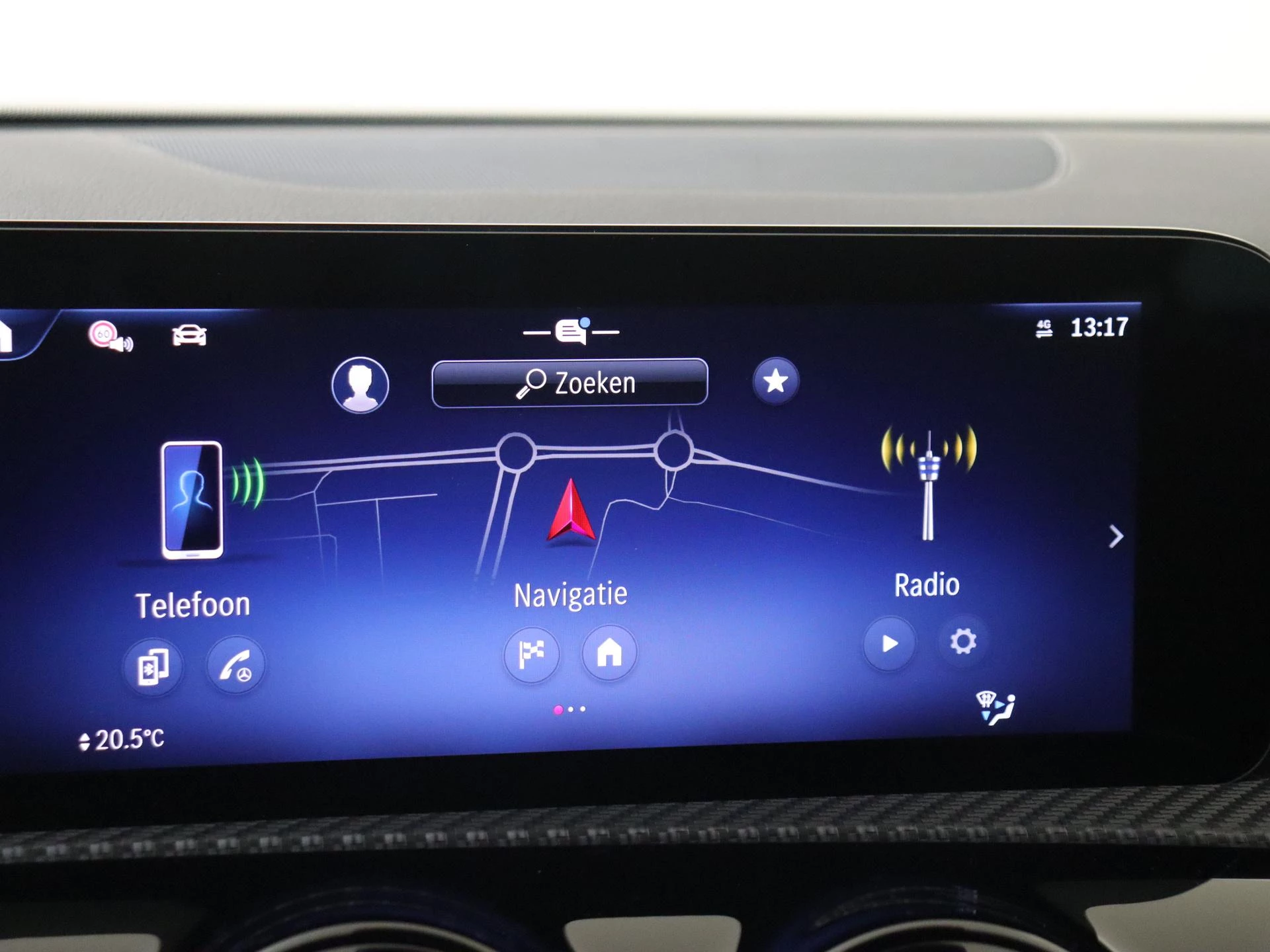 Mercedes-Benz-A-Klasse-image-15