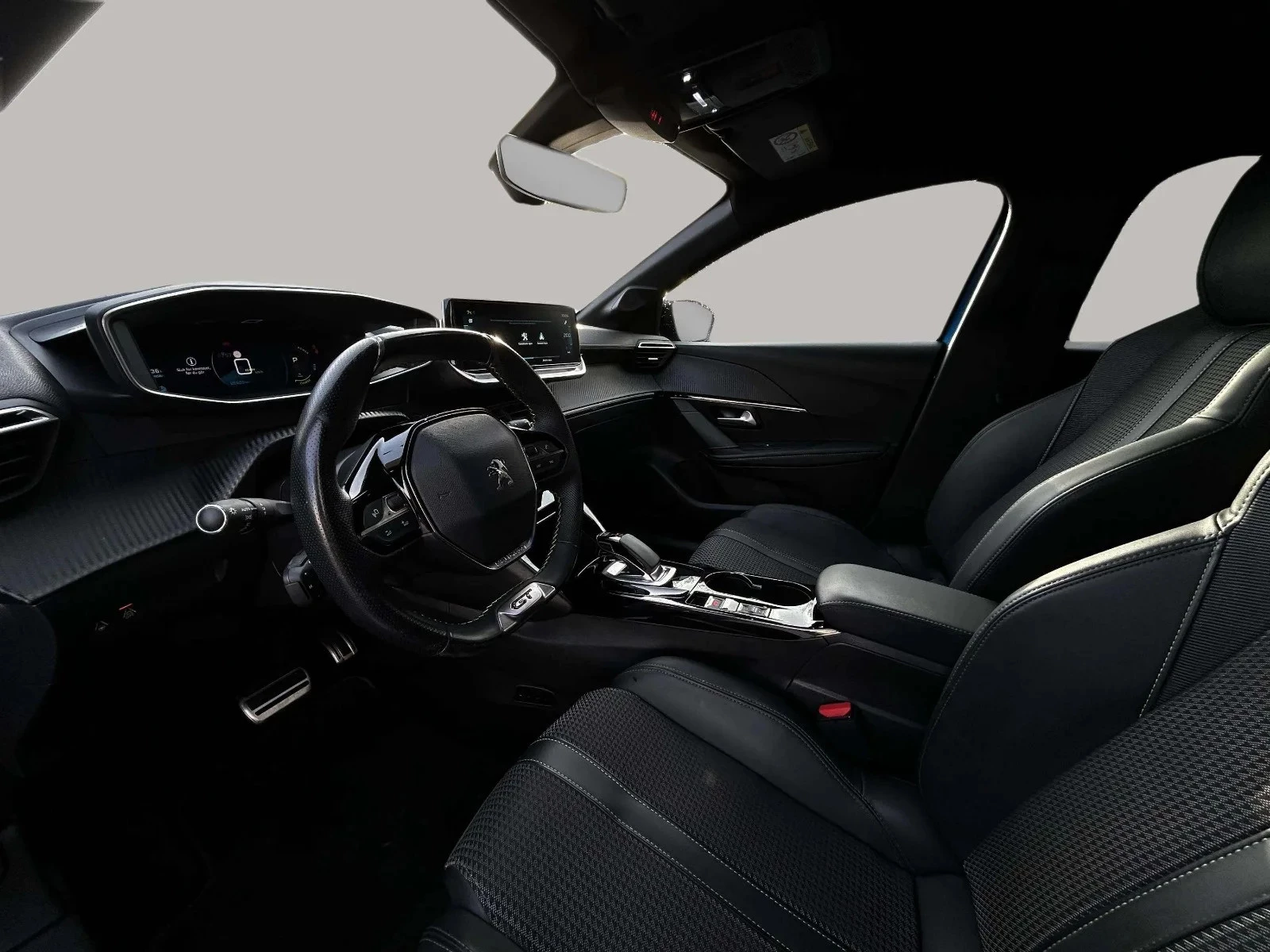 Peugeot-e-208-image-9