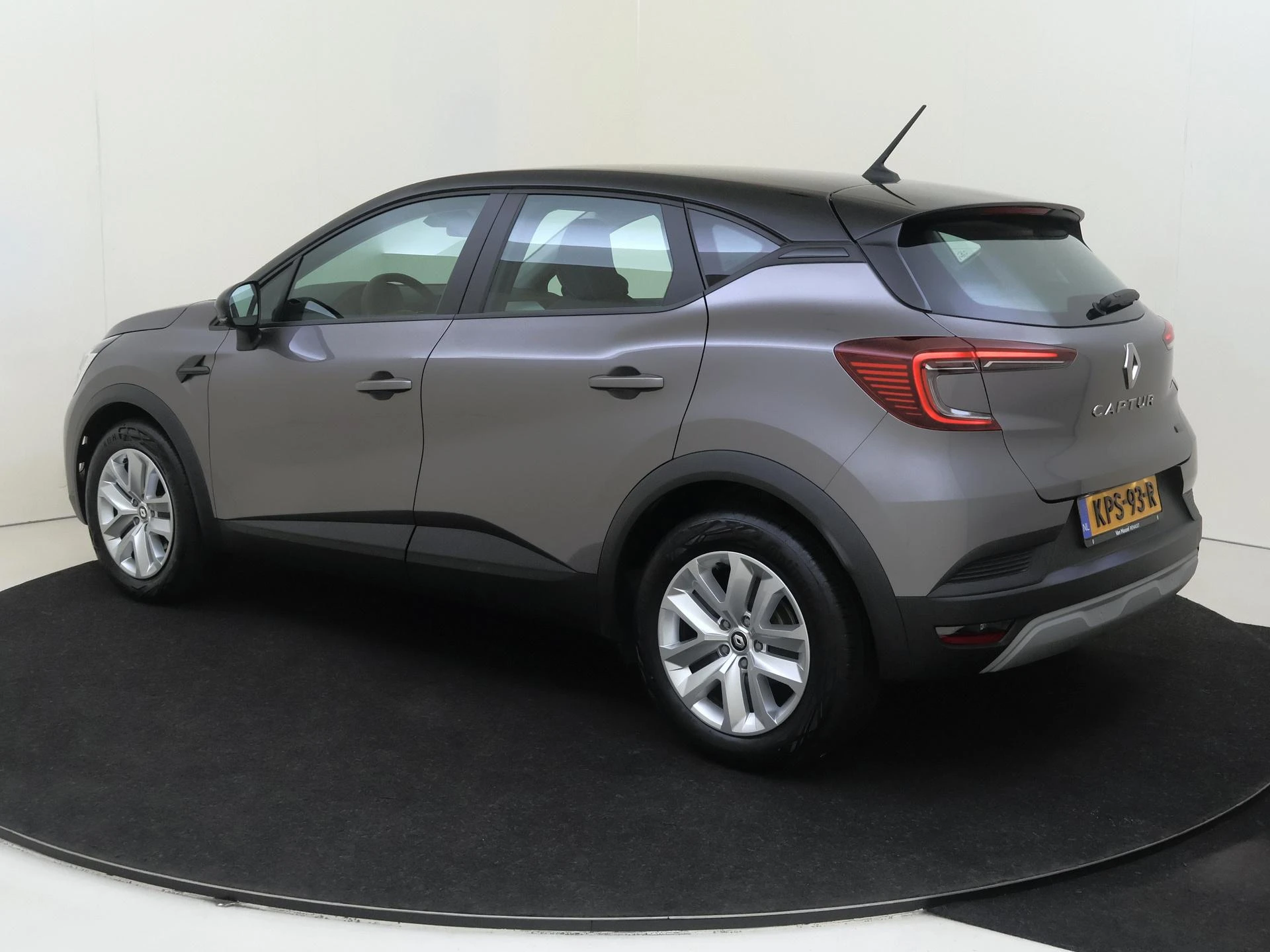 Renault Captur 1.6 E-Tech Hybrid 145 Rive Gauche