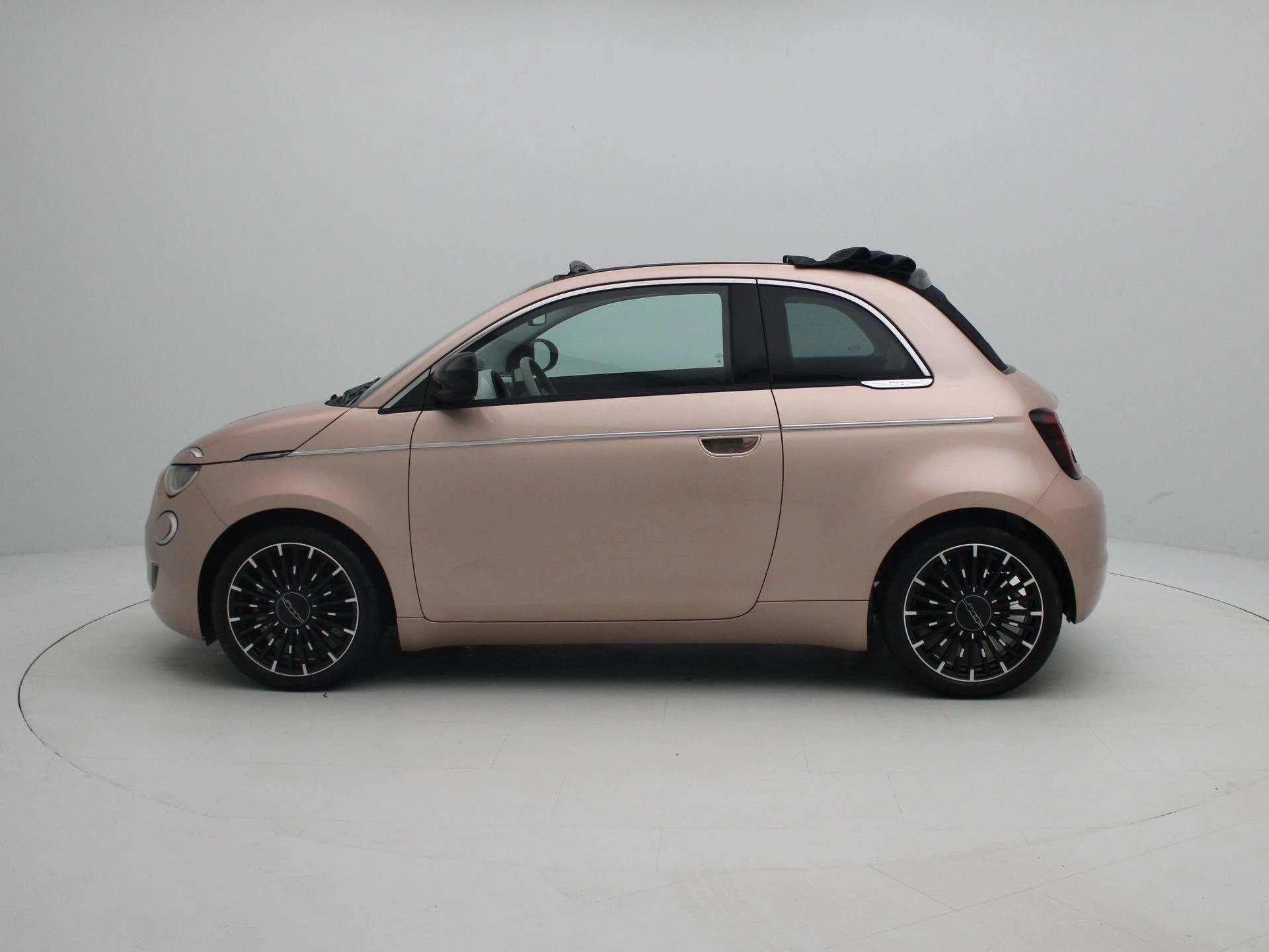 Fiat-500-image-3
