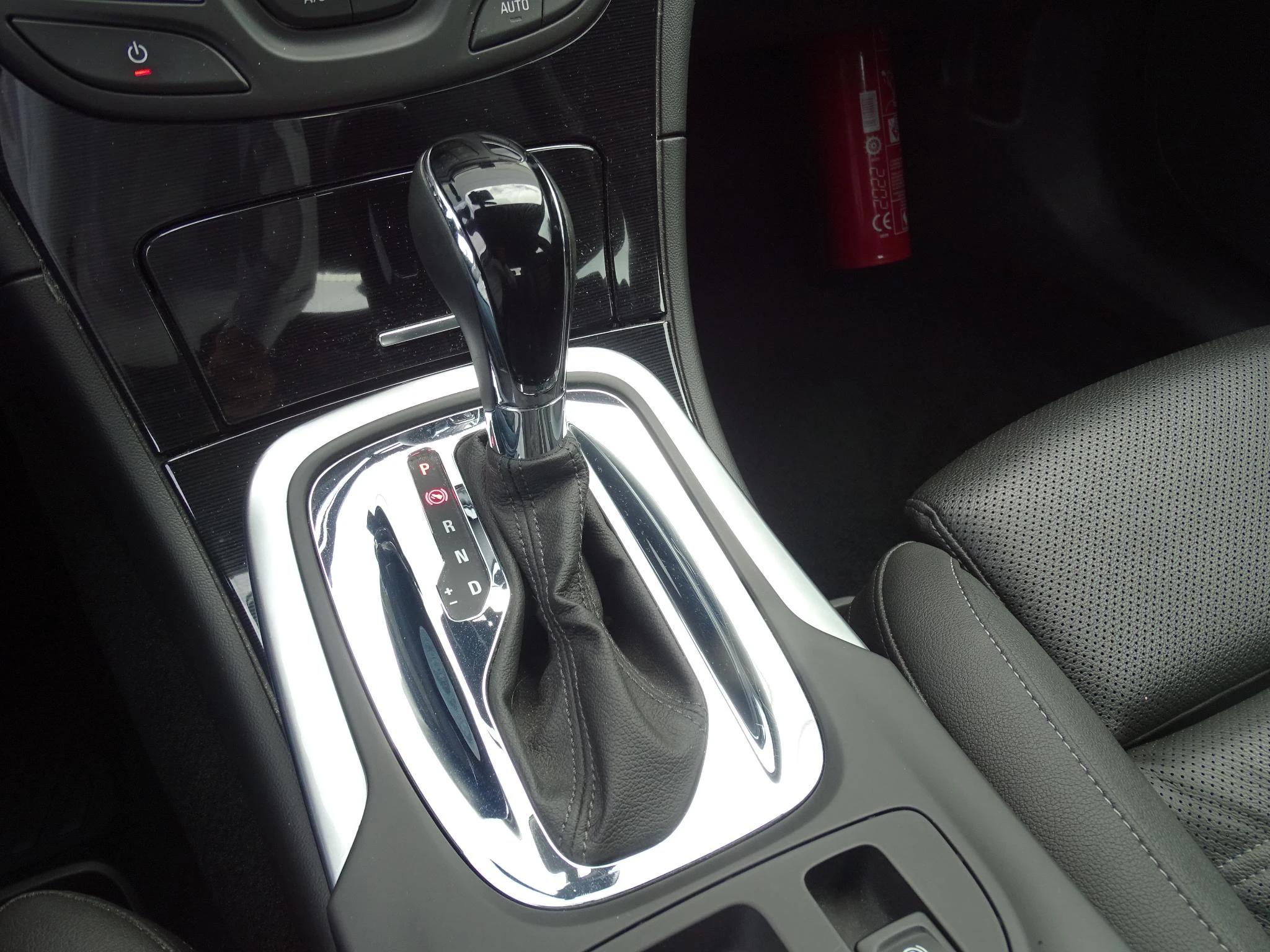 Opel-Insignia-image-20